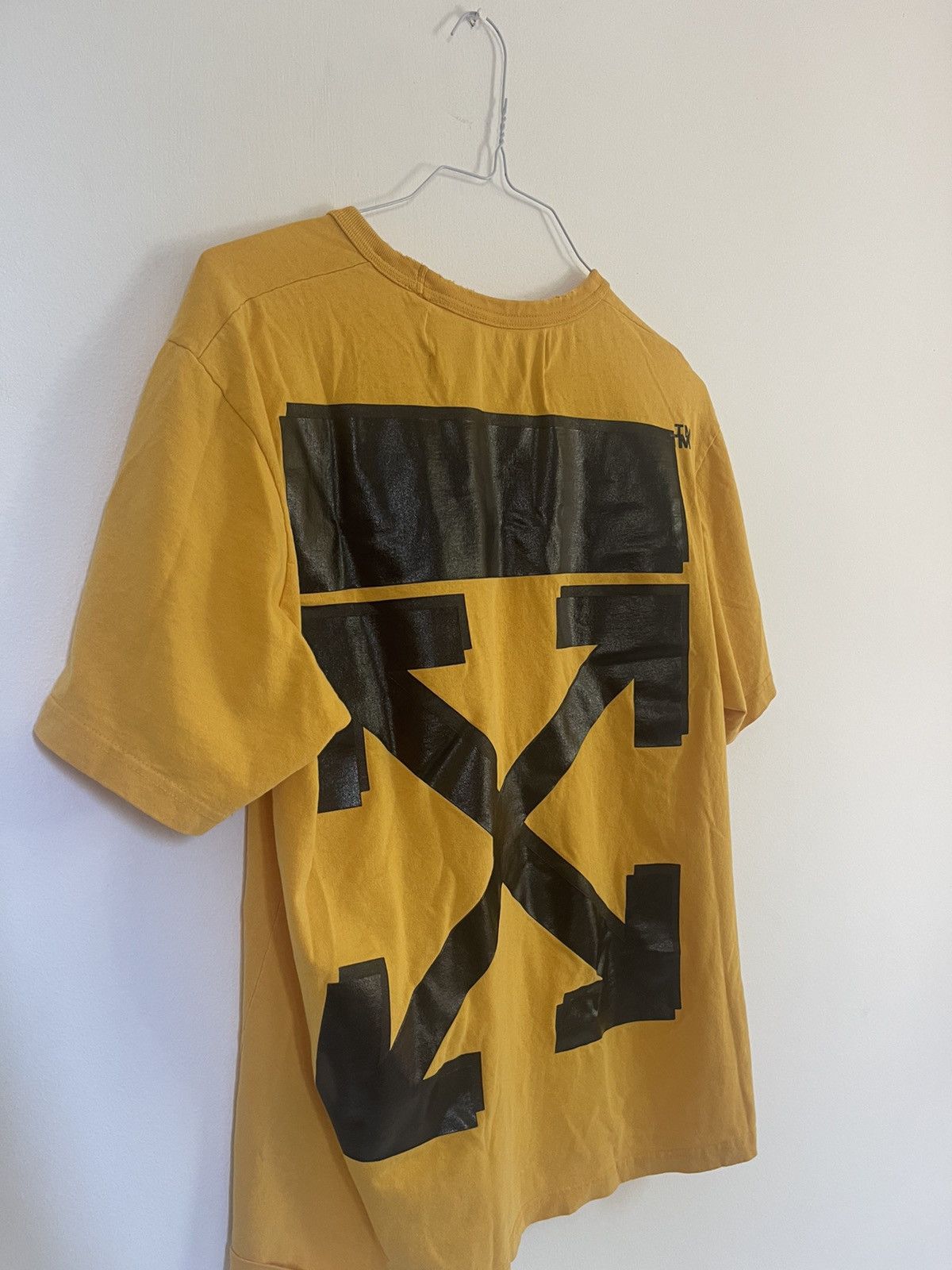Champion × Off-White Off white X champion yellow TEE Size US S / EU 44-46 / 1 - 4 Thumbnail