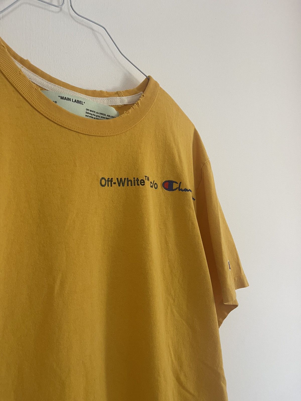 Champion × Off-White Off white X champion yellow TEE Size US S / EU 44-46 / 1 - 7 Thumbnail