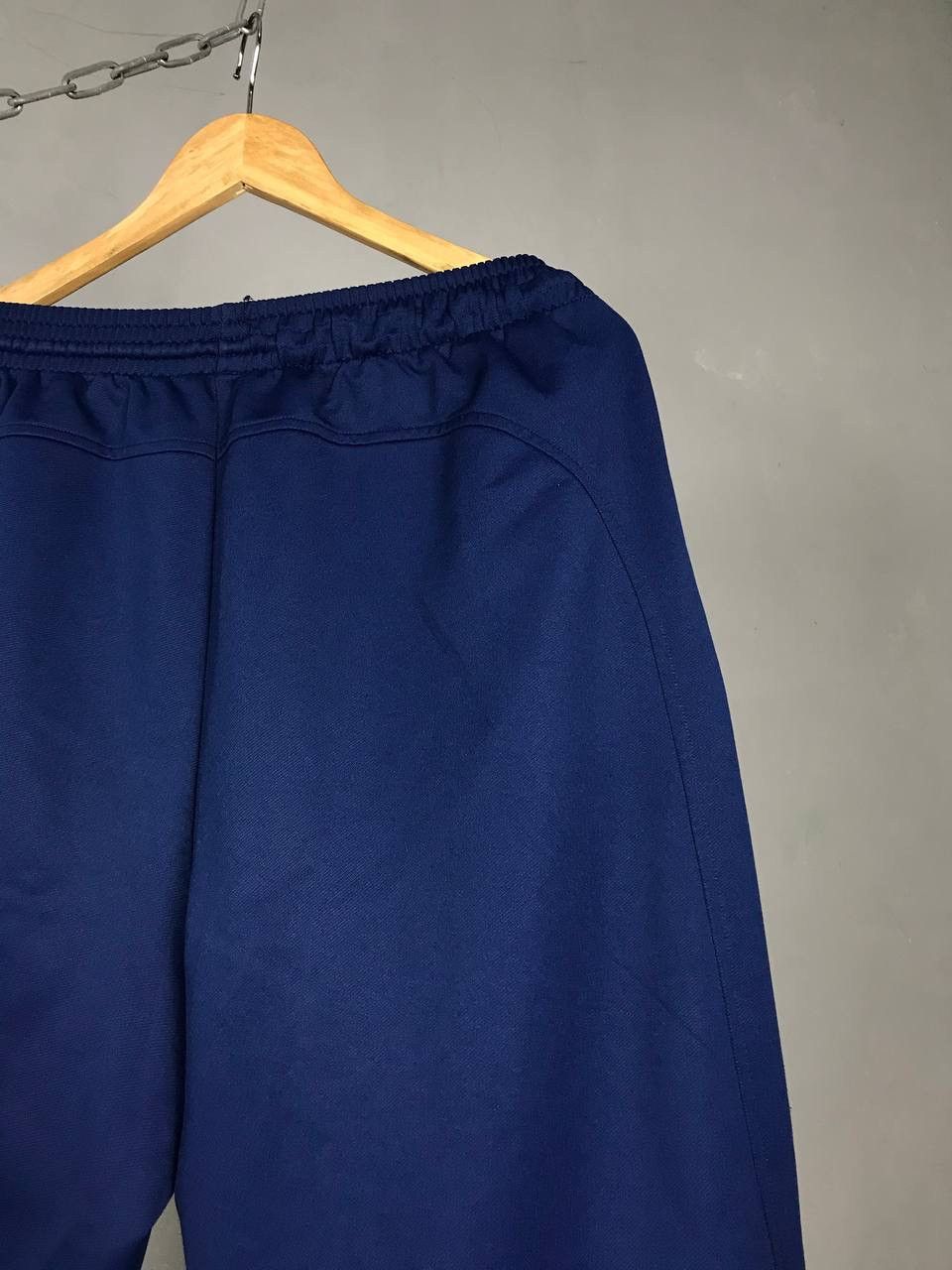 Nike Nike swoosh streetwear vintage blue sweatpants Size US 34 / EU 50 - 6 Thumbnail