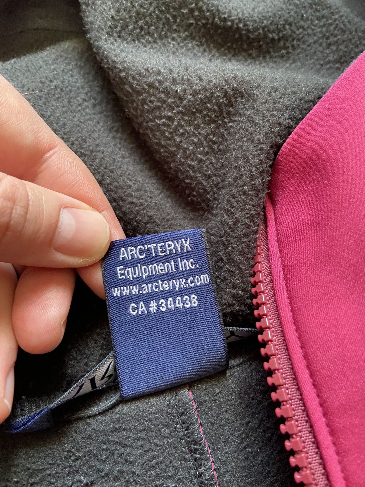 Arc'teryx Vintage Arc’teryx Gamma MX Hoody size L Size L / US 10 / IT 46 - 15 Thumbnail