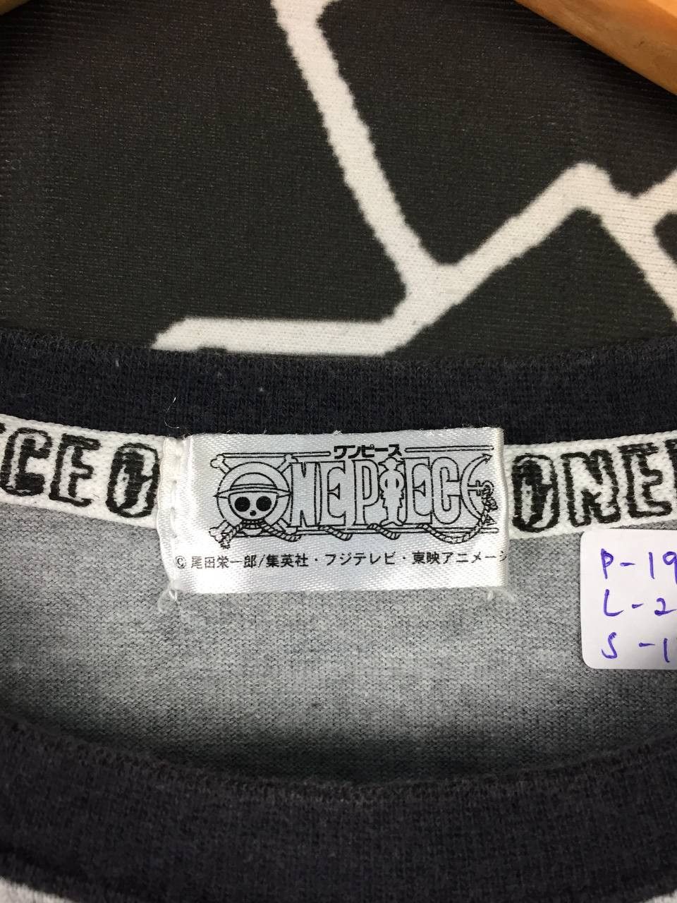 Anime Vtg Anime One Piece Mugiwara Pirates Raglan Tee Size US S / EU 44-46 / 1 - 6 Thumbnail