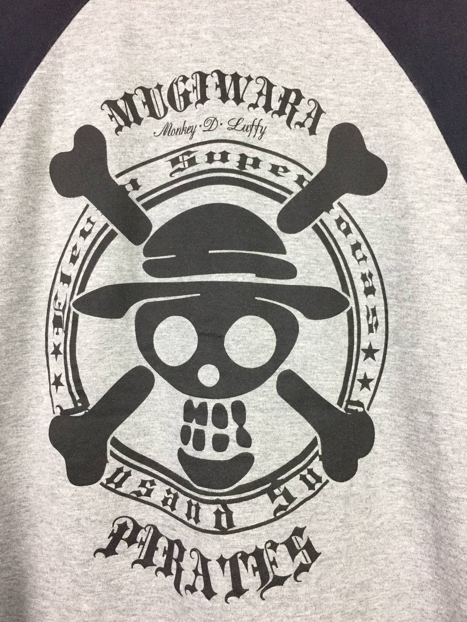 Anime Vtg Anime One Piece Mugiwara Pirates Raglan Tee Size US S / EU 44-46 / 1 - 5 Thumbnail