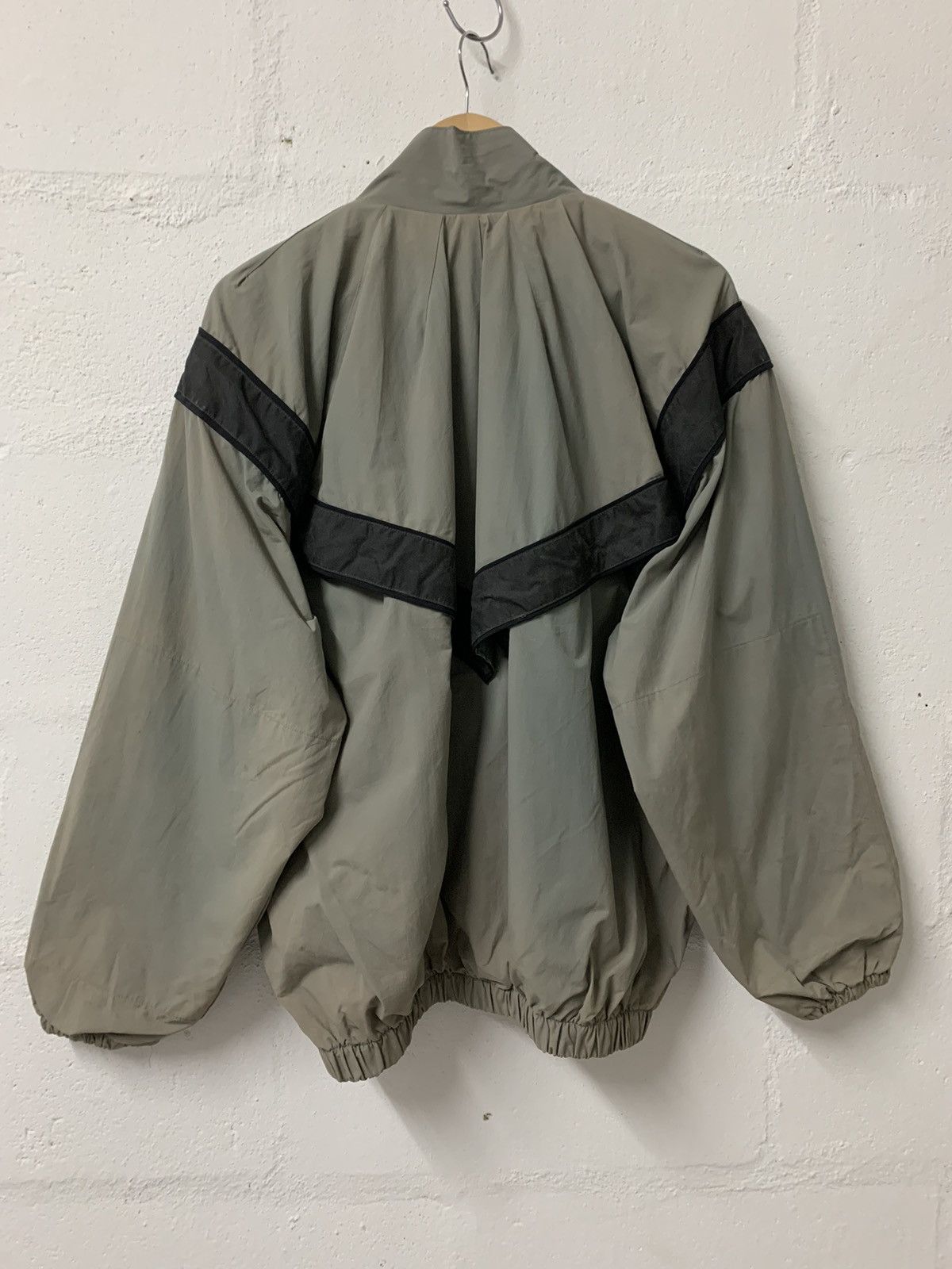 Vintage Army Military Physical Fitness Traning Uniform Wind Jacket Size US M / EU 48-50 / 2 - 5 Thumbnail