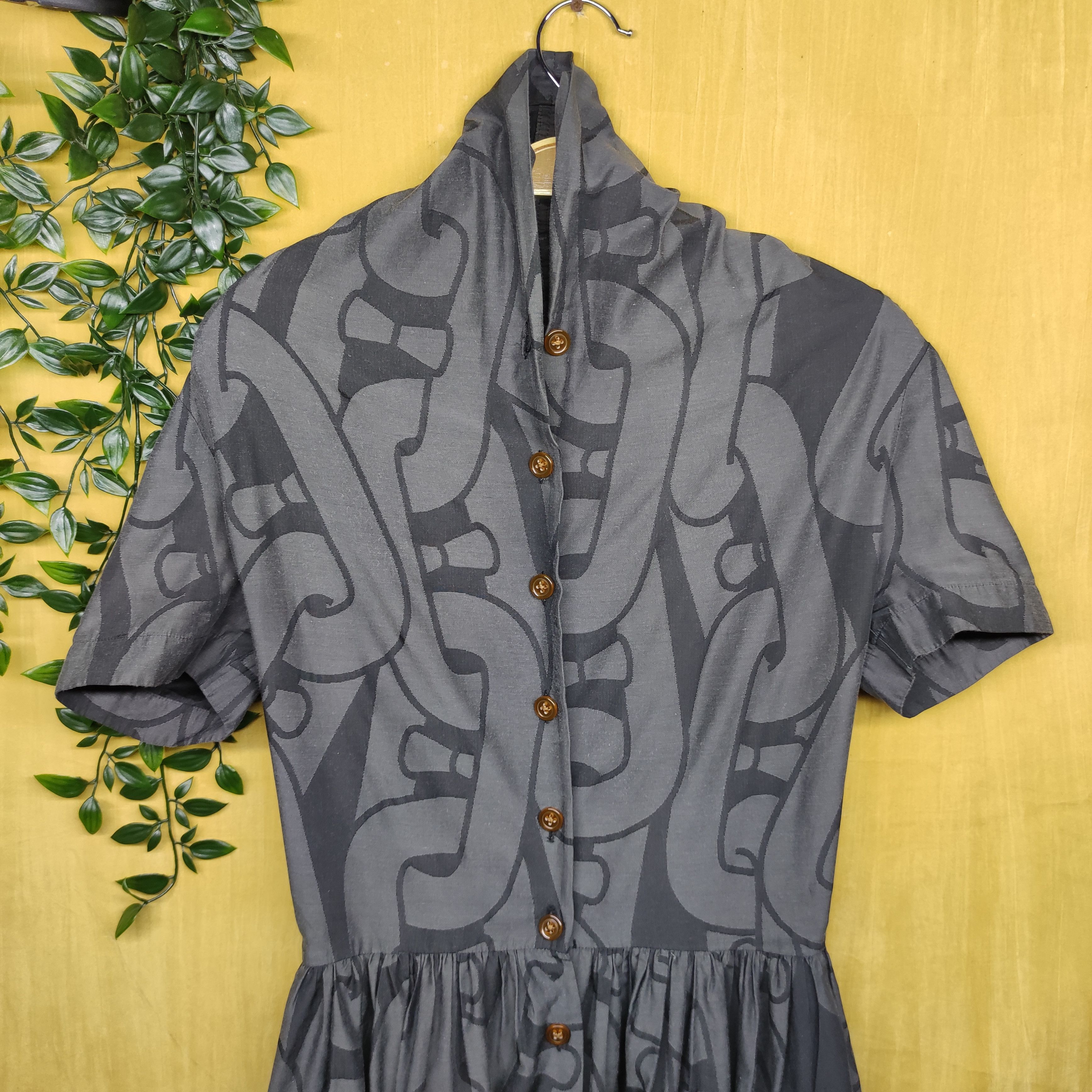 Vivienne Westwood A12 Vivienne Westwood Chain Dress Size US S / EU 44-46 / 1 - 7 Thumbnail