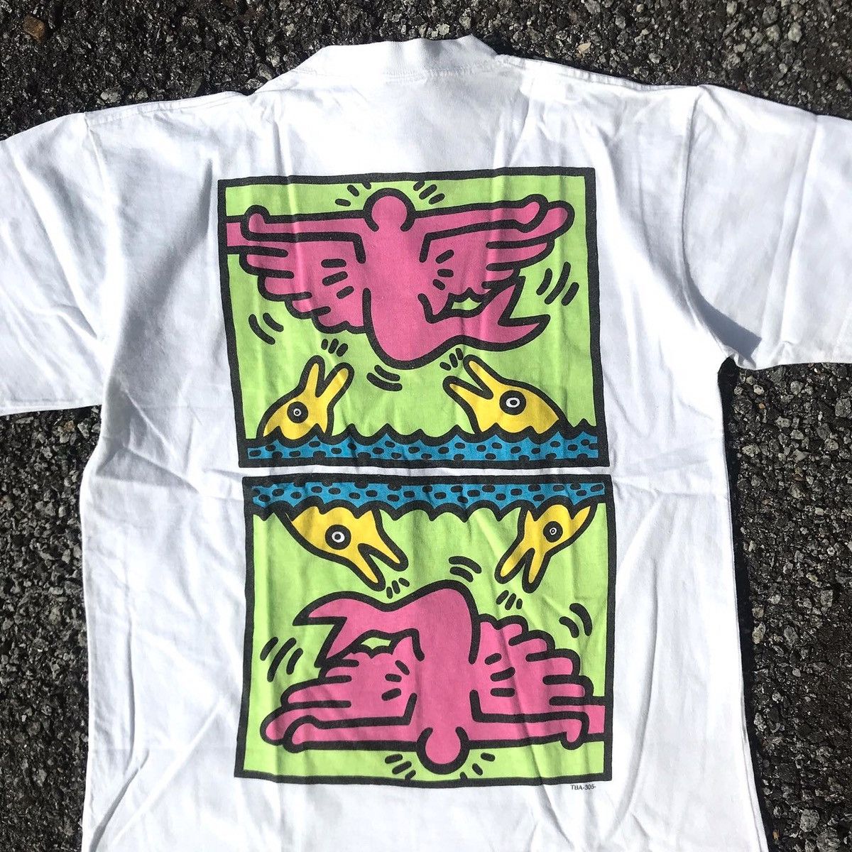 Keith Haring Vintage Keith Haring Old Bootleg Sea Fish Logo T-Shirt Size US M / EU 48-50 / 2 - 4 Thumbnail