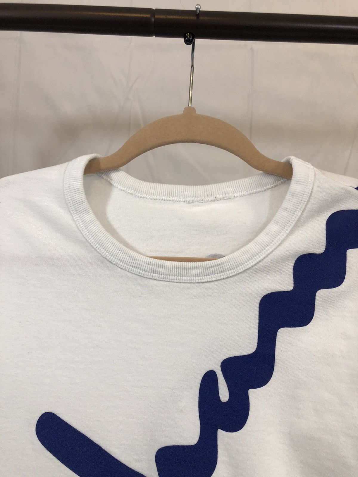 Champion × Vintage Vintage White Champion Script Classic Tee Size US L / EU 52-54 / 3 - 4 Thumbnail
