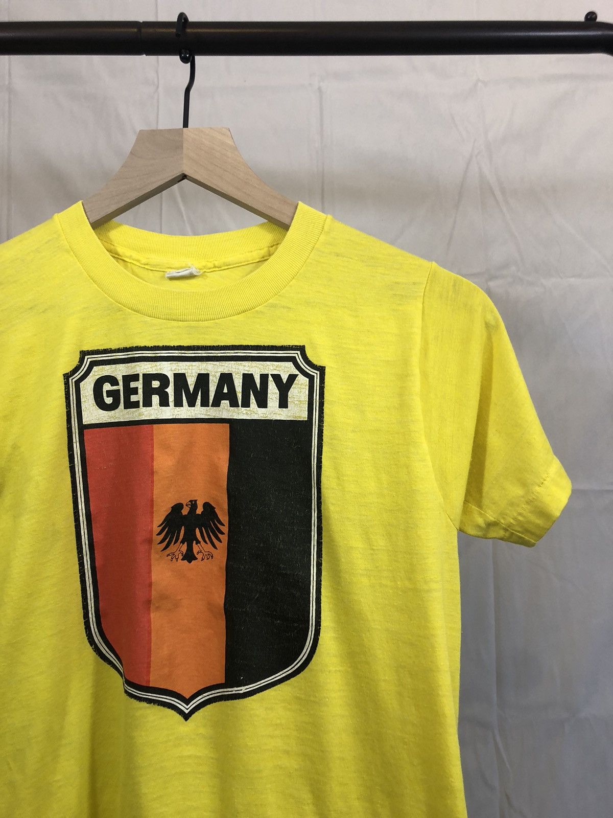 Vintage Vintage Single Stitch Germany Flag Distressed Paper Thin Tee Size US M / EU 48-50 / 2 - 2 Thumbnail