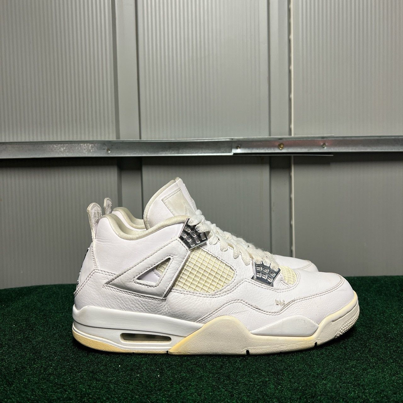 Pre-owned Jordan Brand Air Jordan 4 Retro “pure Money” Shoes In White