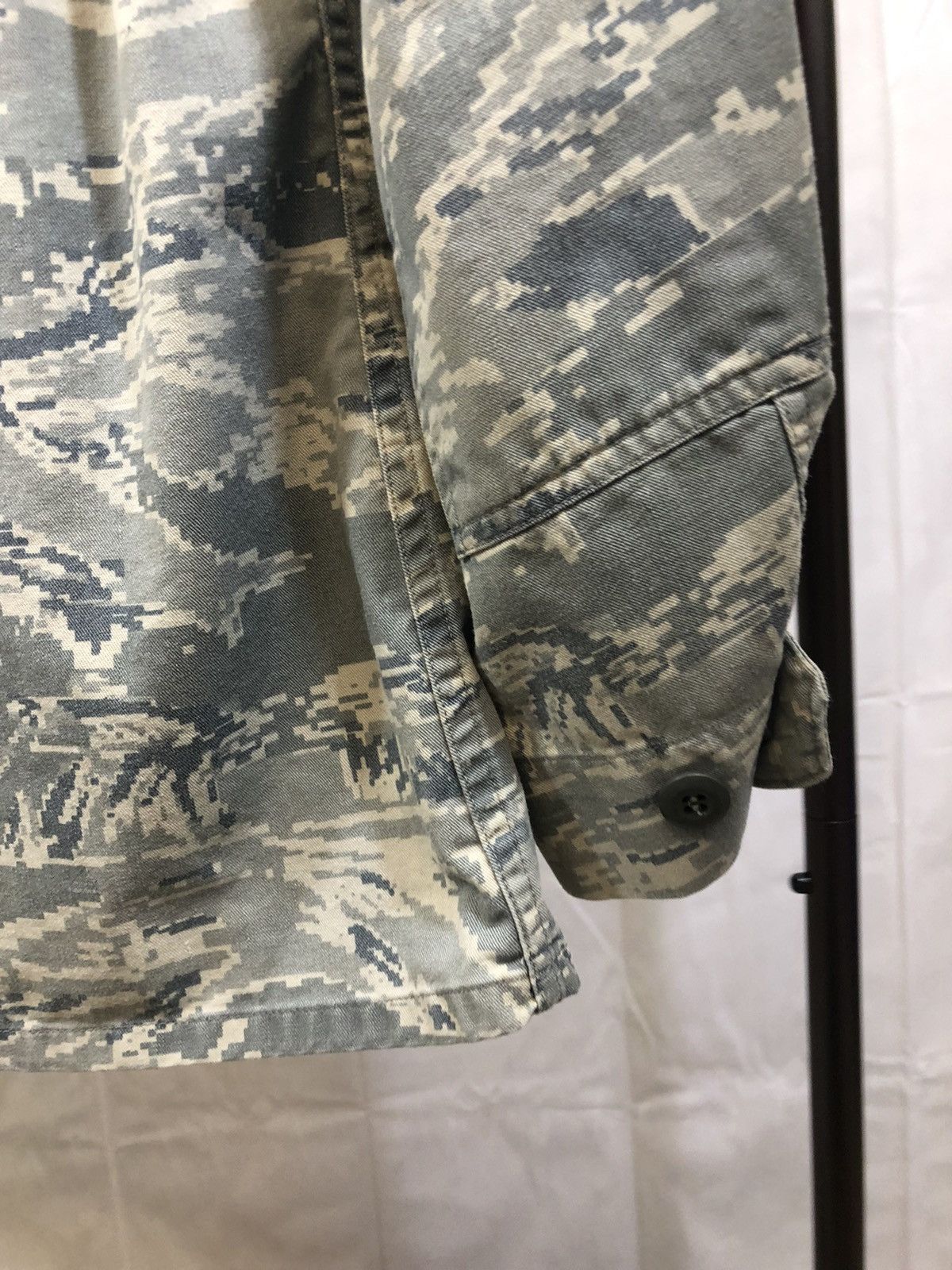 Vintage Military Digital Camo Distressed Fatigue Jacket Size US M / EU 48-50 / 2 - 14 Thumbnail