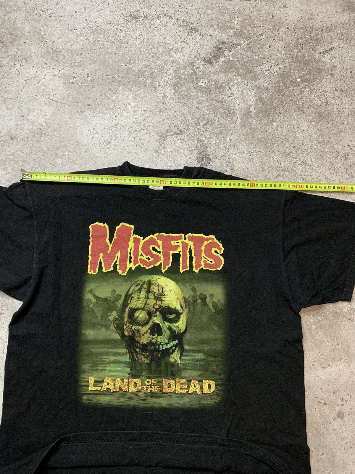 Band Tees × Misfits × Vintage Vintage Misfits Land Of The Dead Rock Band Shirt Size US XXL / EU 58 / 5 - 13 Thumbnail