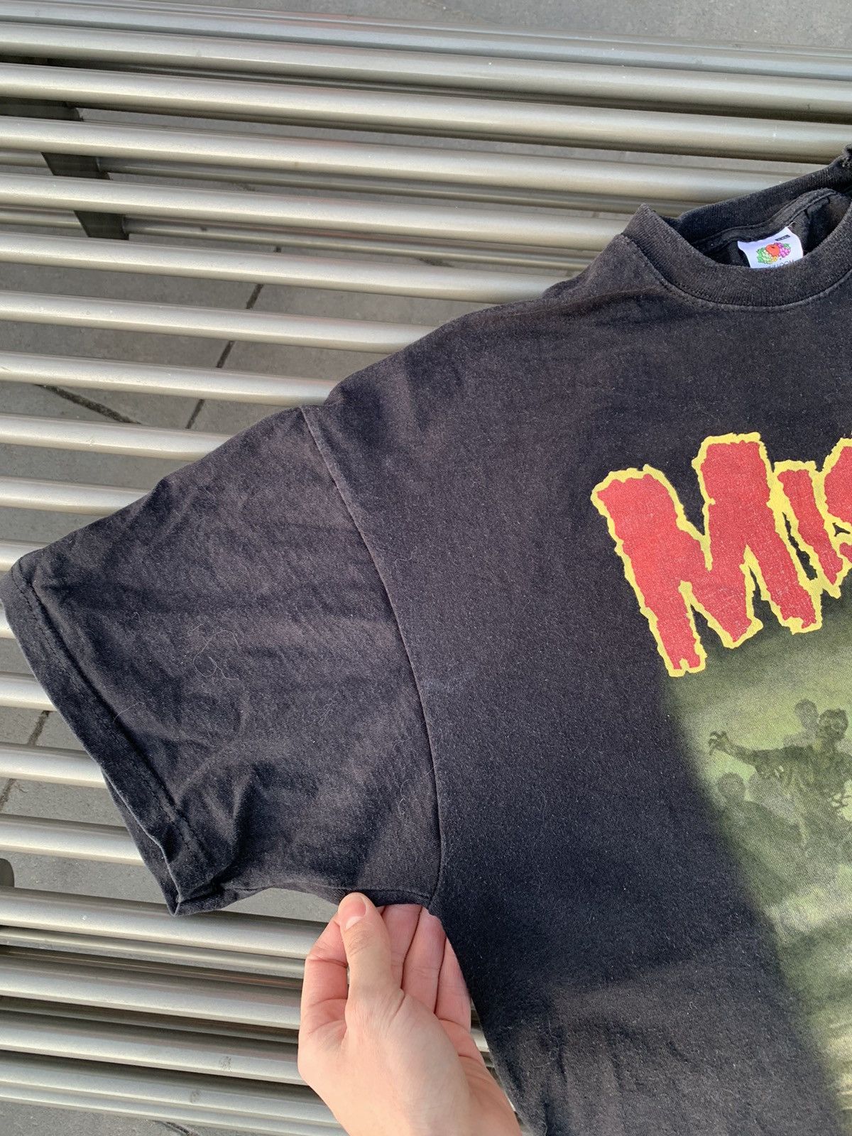 Band Tees × Misfits × Vintage Vintage Misfits Land Of The Dead Rock Band Shirt Size US XXL / EU 58 / 5 - 5 Thumbnail