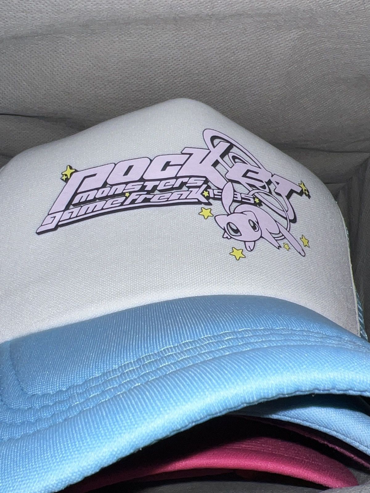 Other Mqzi Pocket monsters Mew Pokémon trucker Size ONE SIZE - 4 Thumbnail