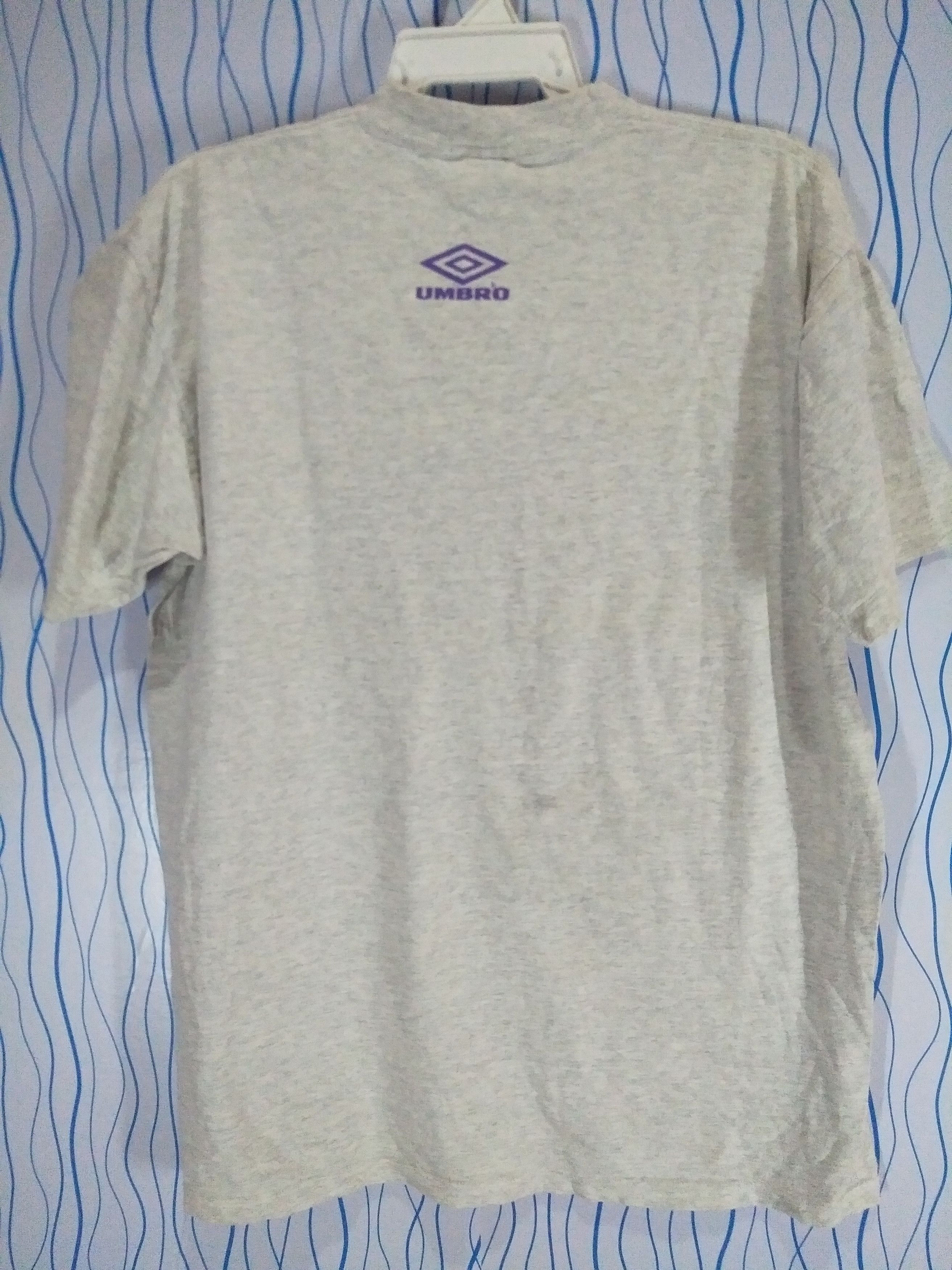 Umbro VINTAGE UMBRO SAND SOCCER Tshirt Size US L / EU 52-54 / 3 - 3 Thumbnail