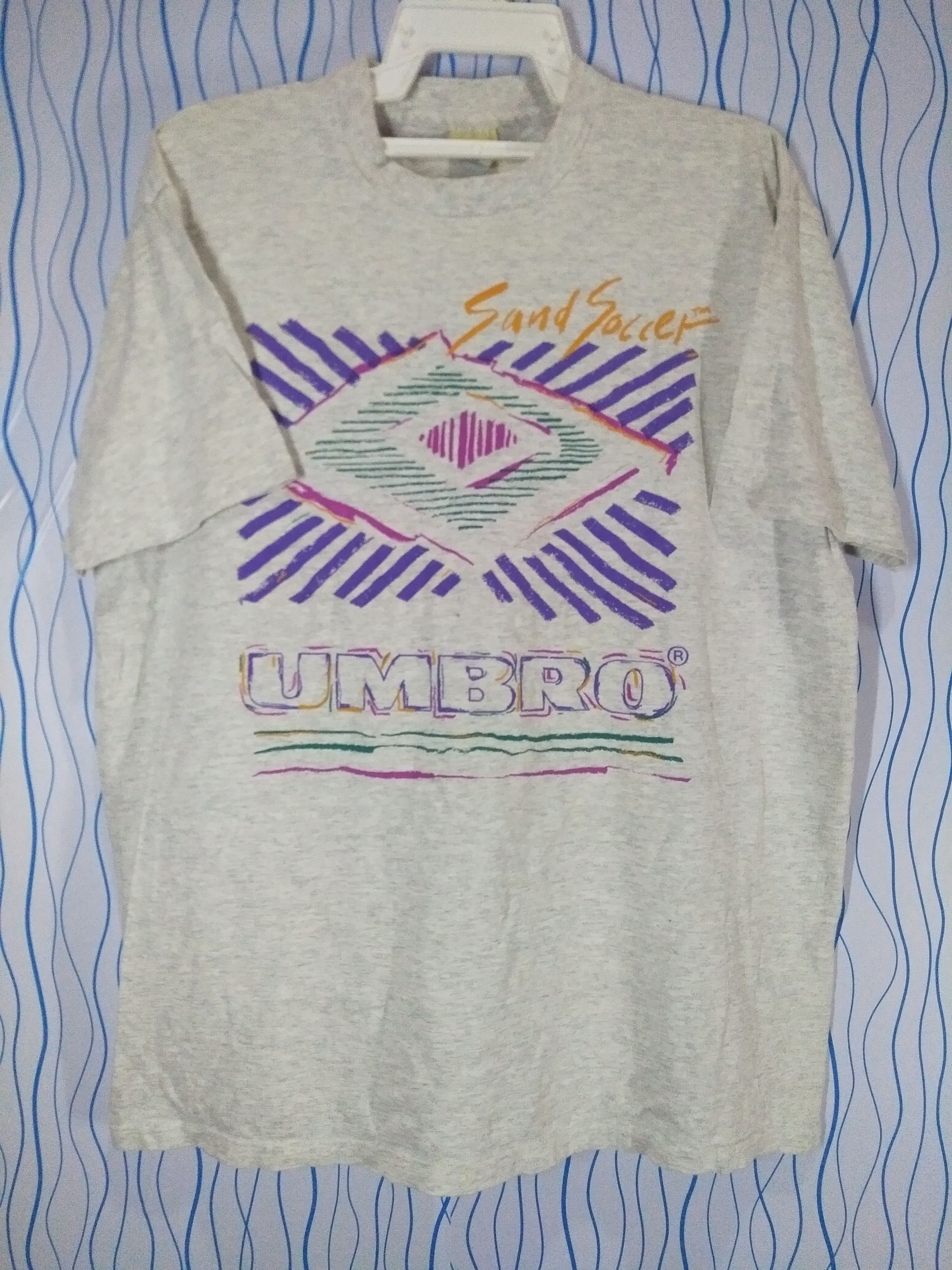 Umbro VINTAGE UMBRO SAND SOCCER Tshirt Size US L / EU 52-54 / 3 - 1 Thumbnail
