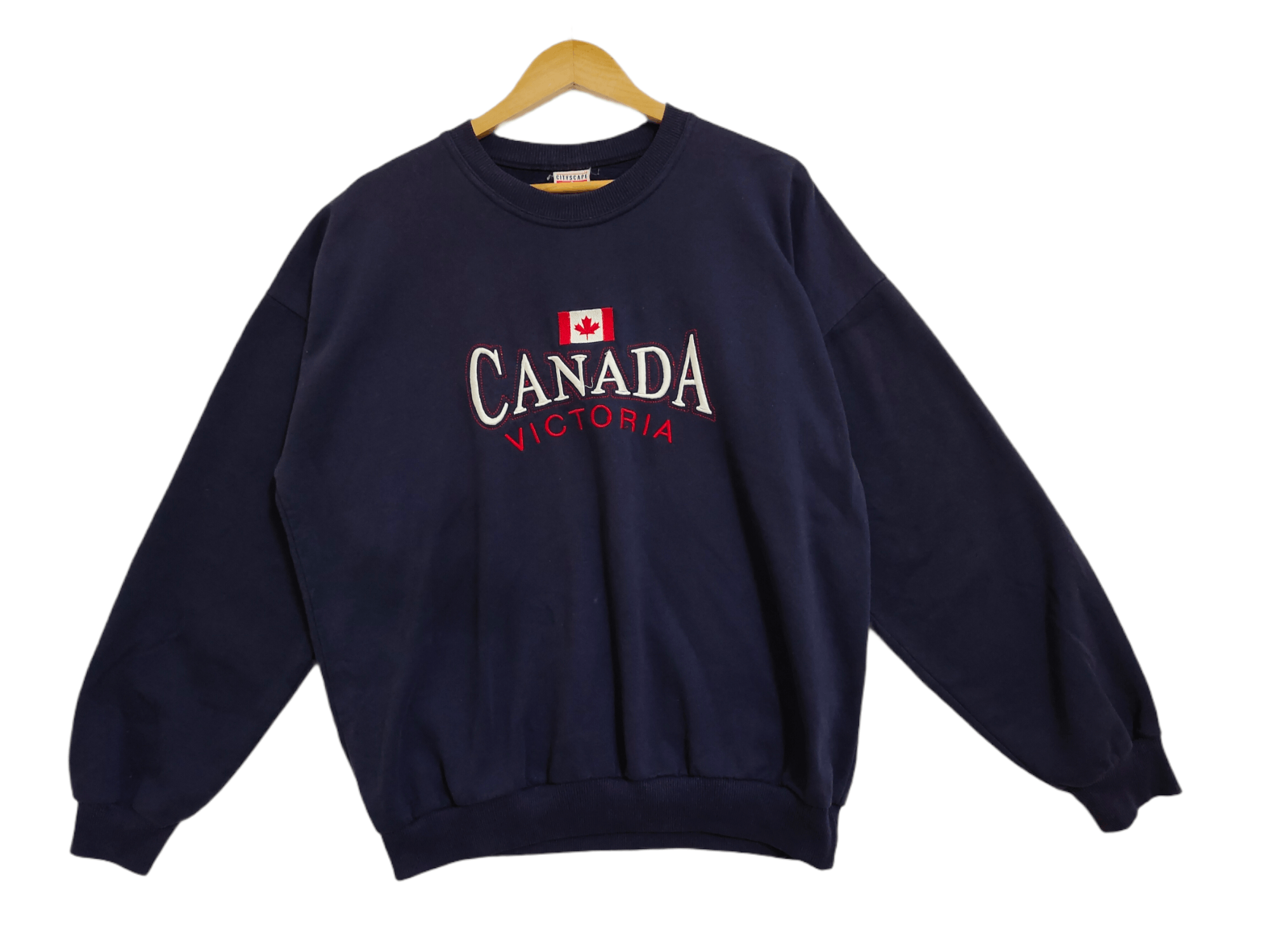 Vintage Vintage CANADA VICTORIA Sweatshirts Size US L / EU 52-54 / 3 - 2 Thumbnail