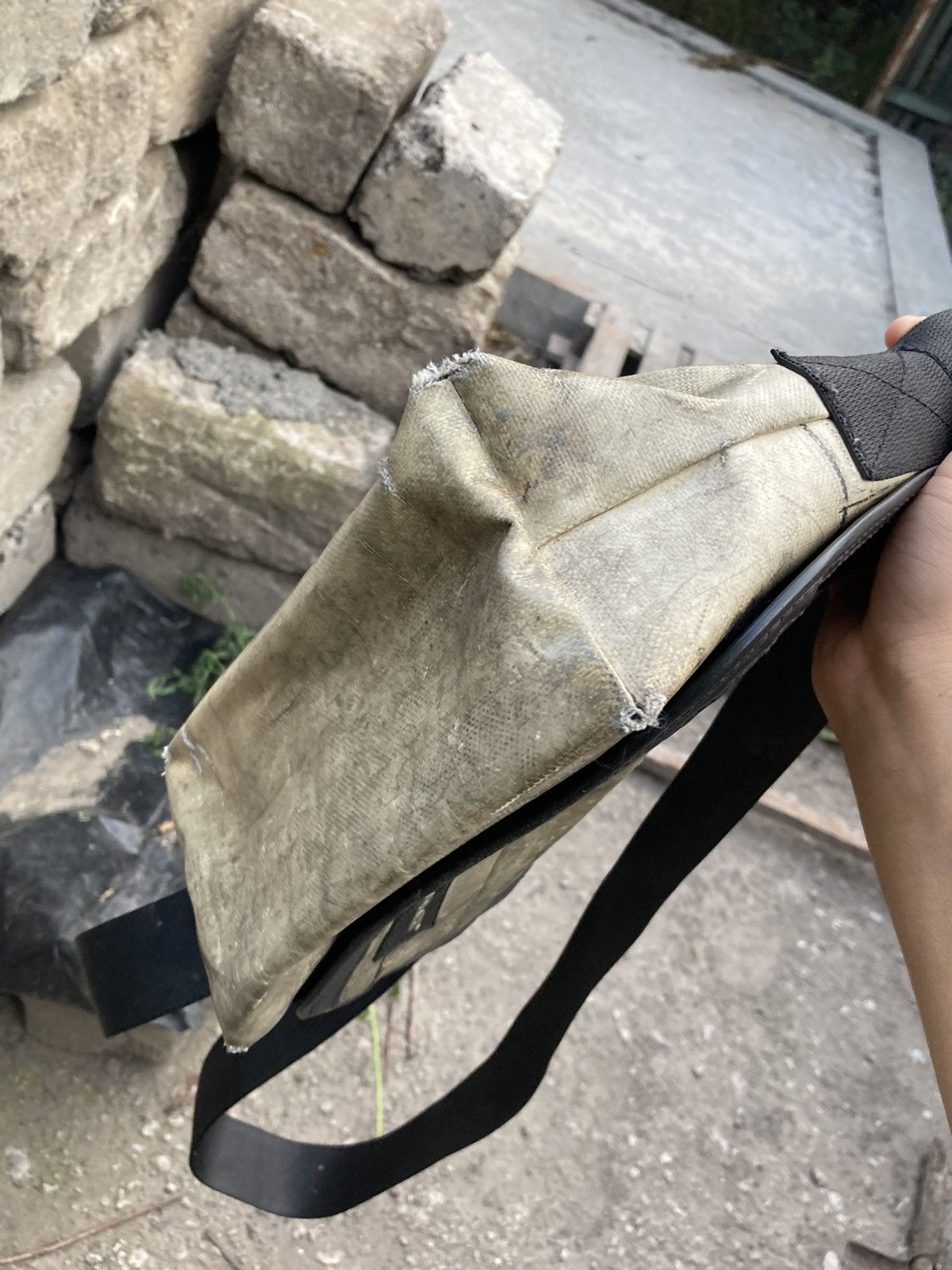 Freitag Freitag recycled white messenger bag Size ONE SIZE - 8 Thumbnail
