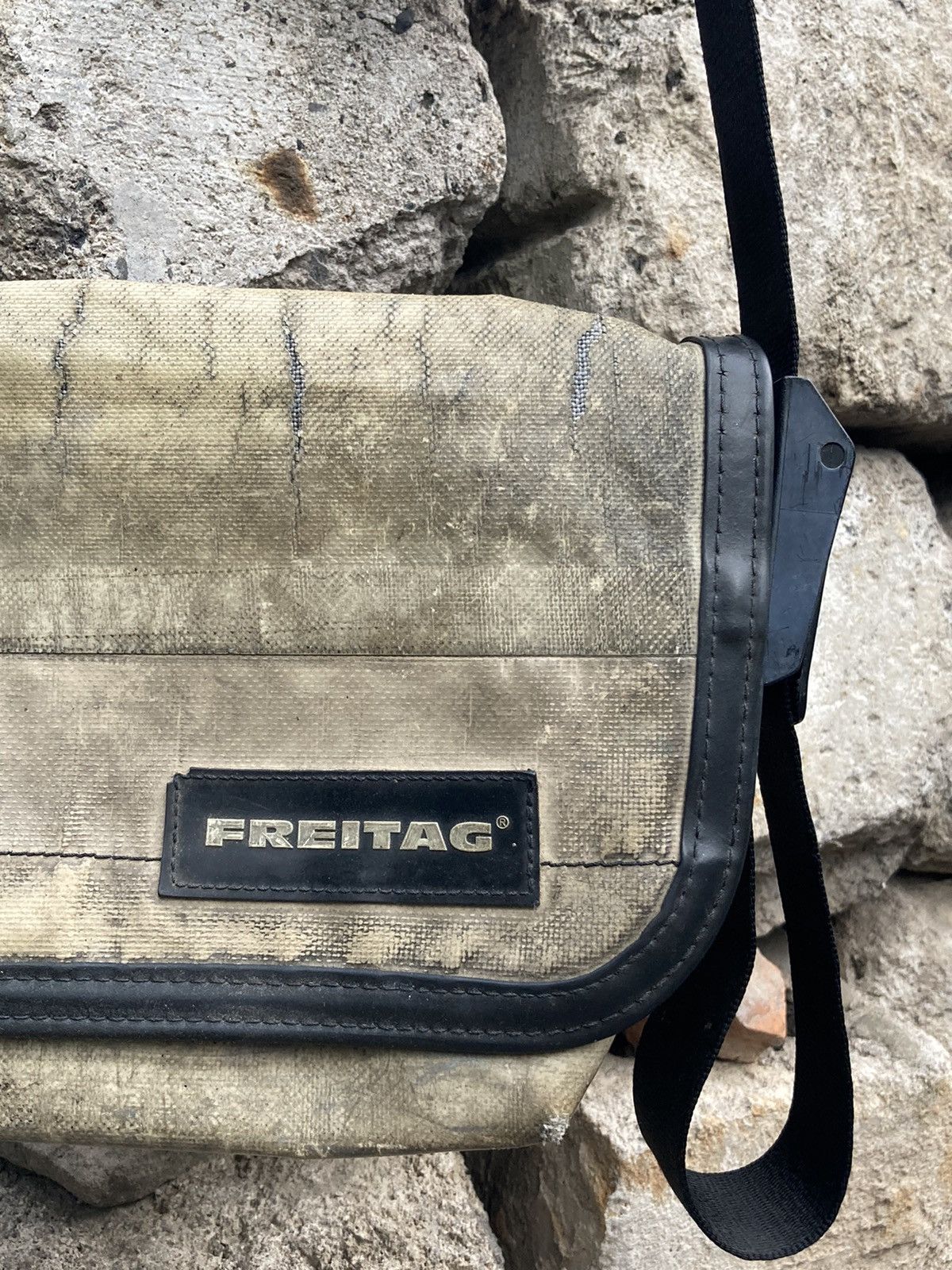 Freitag Freitag recycled white messenger bag Size ONE SIZE - 4 Thumbnail
