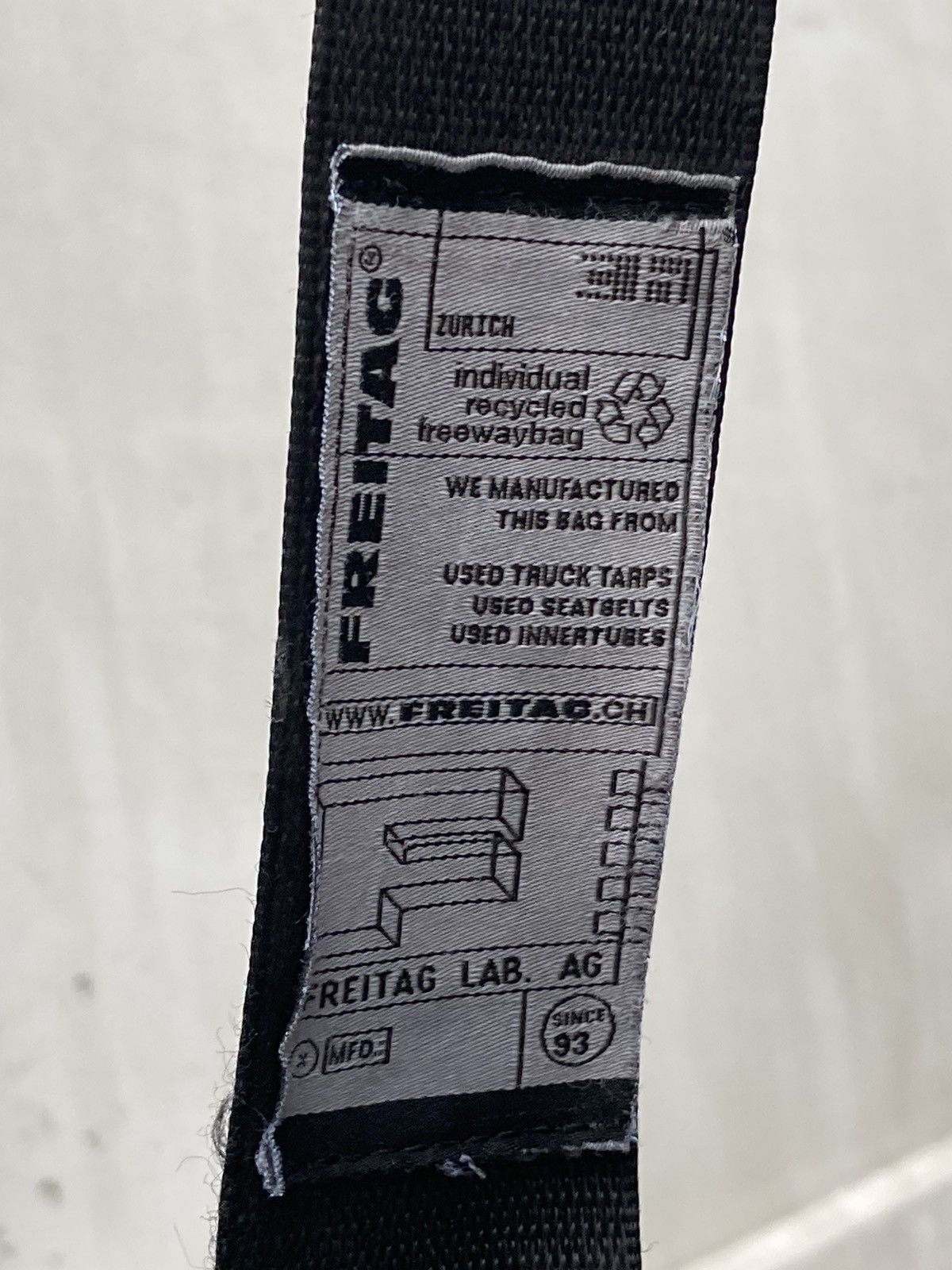 Freitag Freitag recycled white messenger bag Size ONE SIZE - 13 Thumbnail