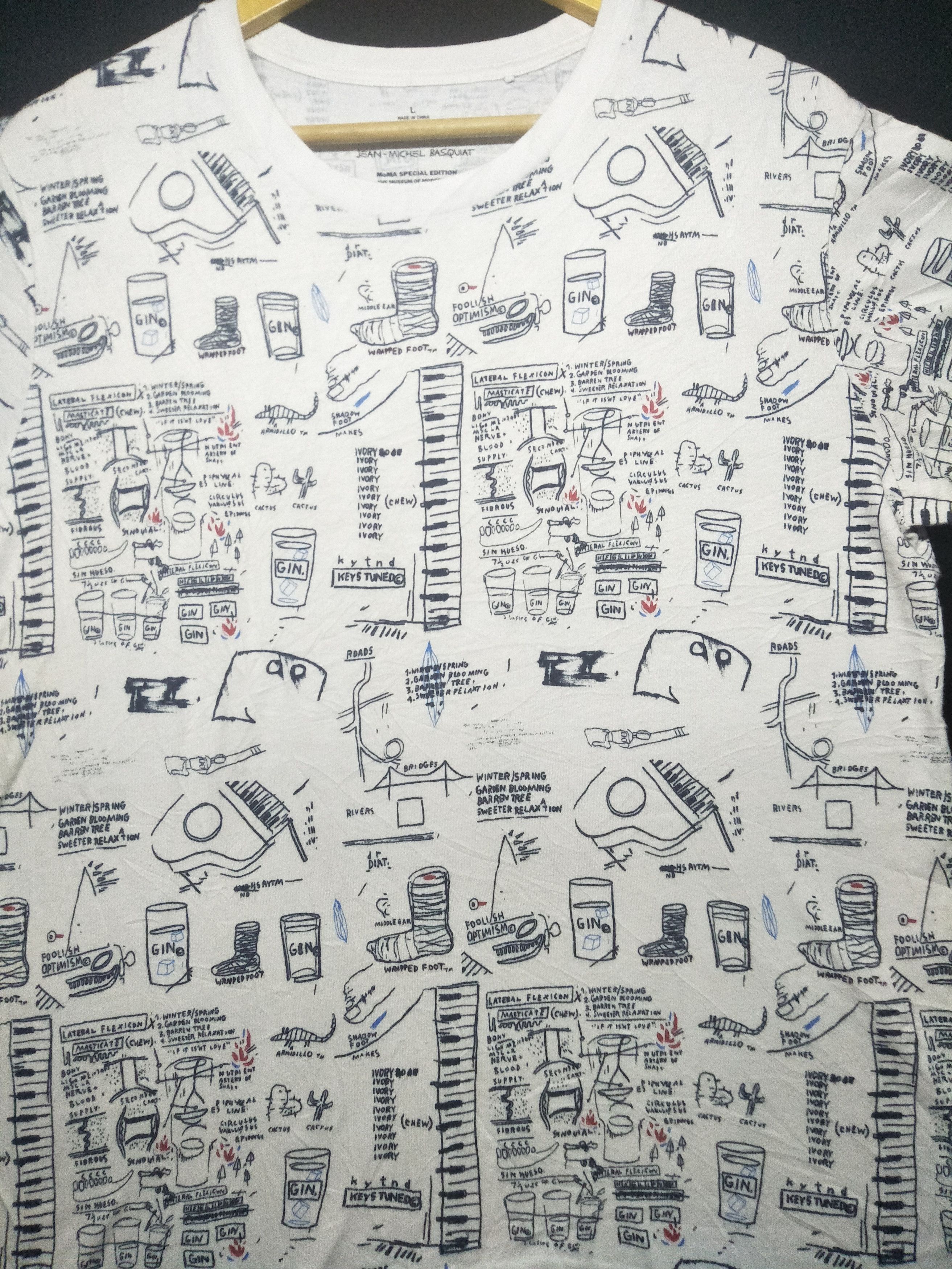 Jean-Michel Basquiat × Uniqlo Jean Michel Basquiat x Uniqlo MoMA Special Edition Size US L / EU 52-54 / 3 - 2 Thumbnail