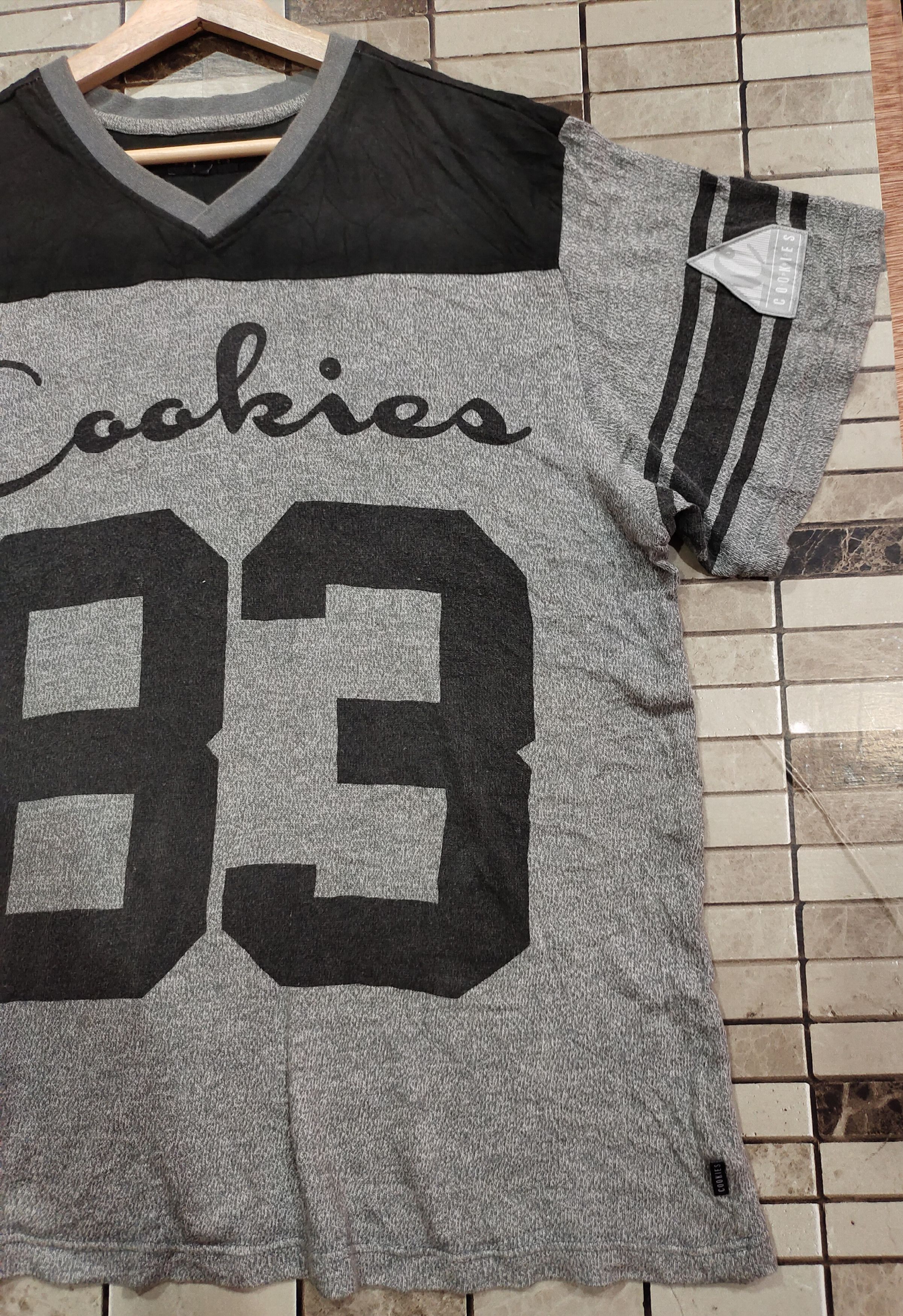 Cookies Cookies No 83 V neck tshirt Size US XL / EU 56 / 4 - 4 Thumbnail