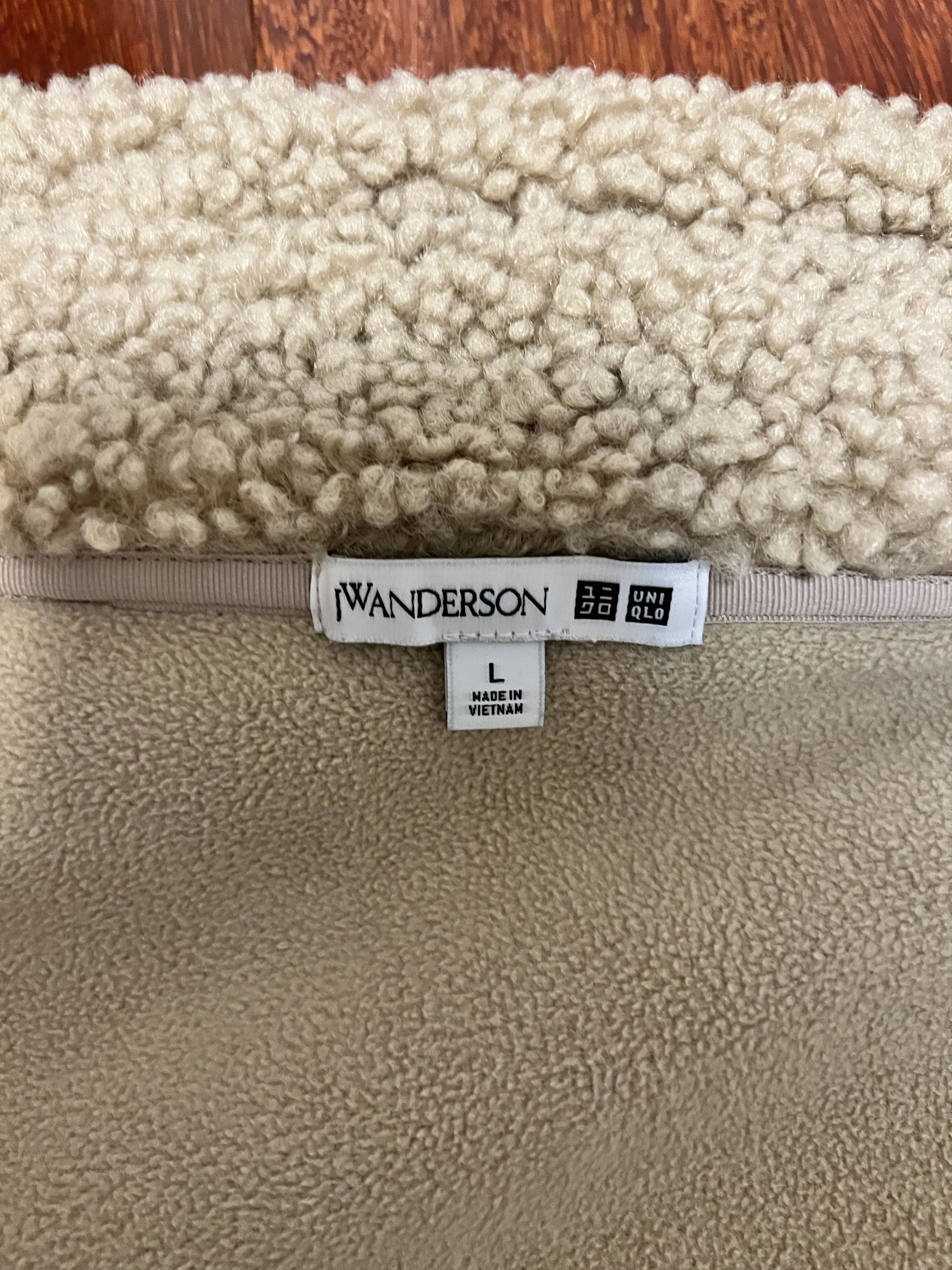 JW Anderson × Uniqlo 💚 JW Anderson x Uniqlo Pocket Fleece Jacket Beige/Blue Size US L / EU 52-54 / 3 - 5 Thumbnail