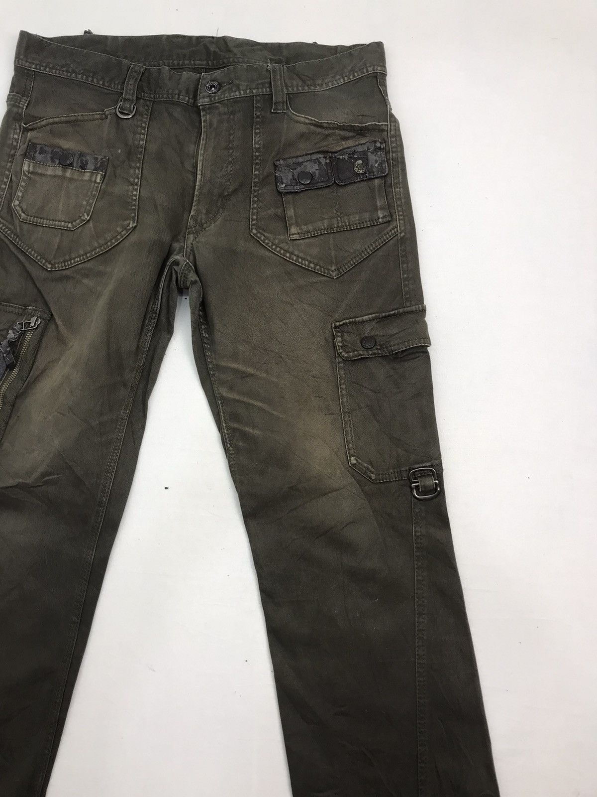 HIDEAWAYS Hideaways Distressed multipocket cargopants Size US 32 / EU 48 - 5 Thumbnail