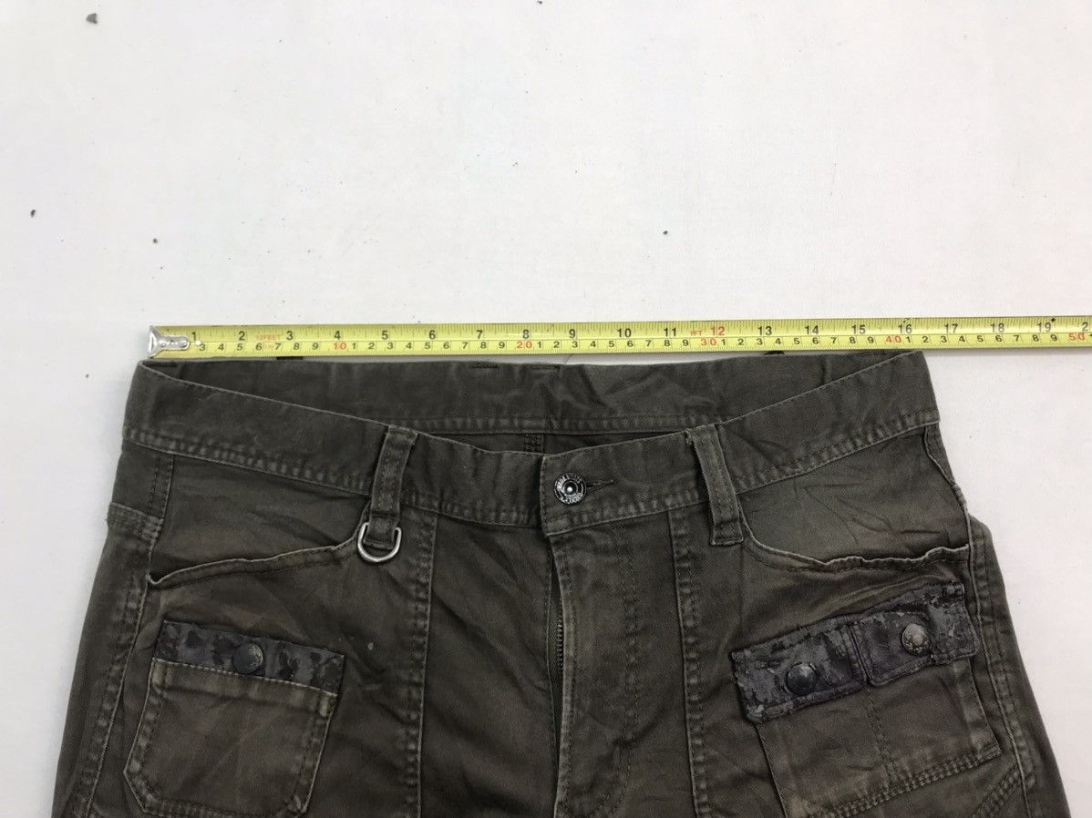 HIDEAWAYS Hideaways Distressed multipocket cargopants Size US 32 / EU 48 - 16 Thumbnail