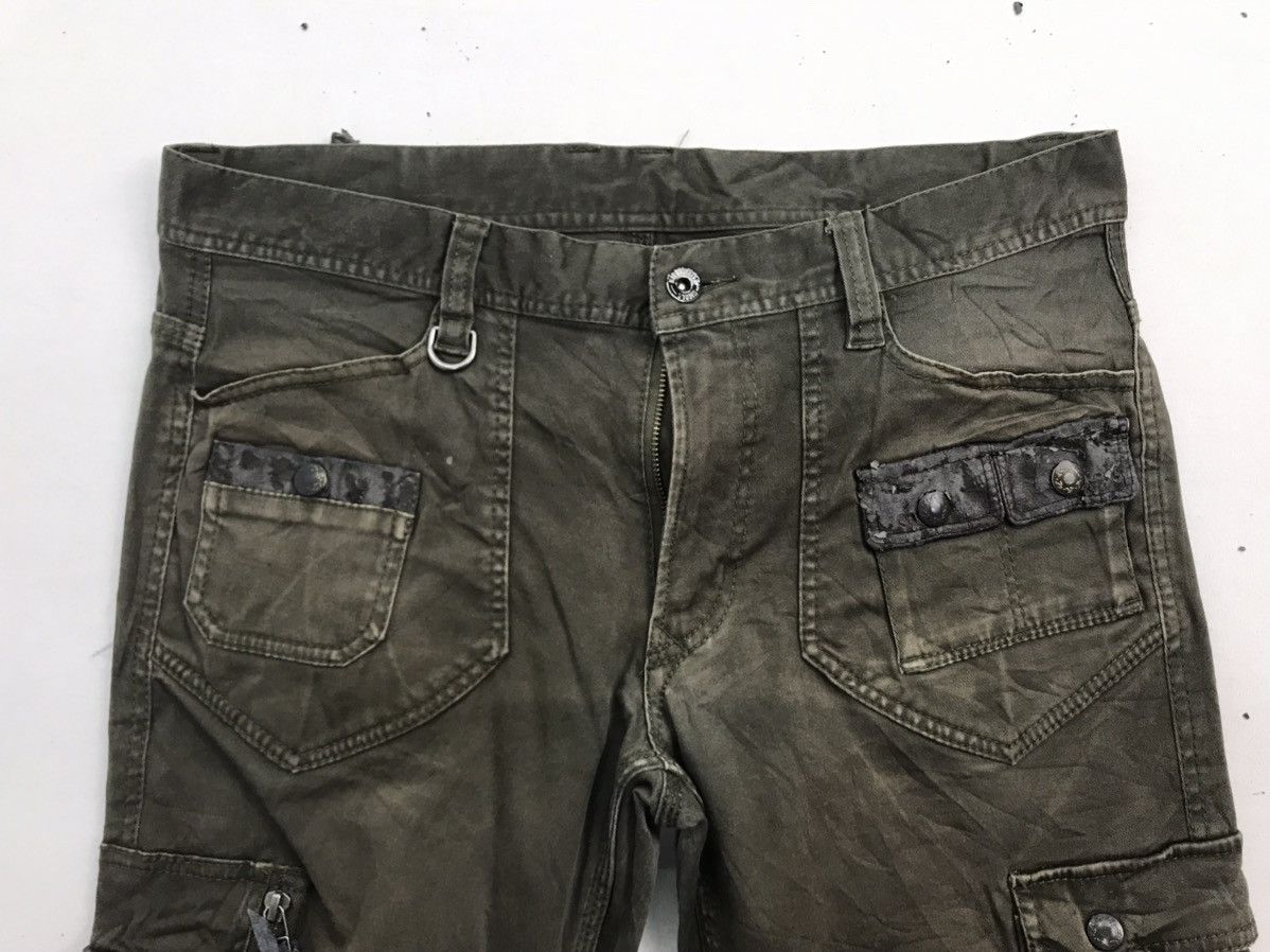 HIDEAWAYS Hideaways Distressed multipocket cargopants Size US 32 / EU 48 - 4 Thumbnail