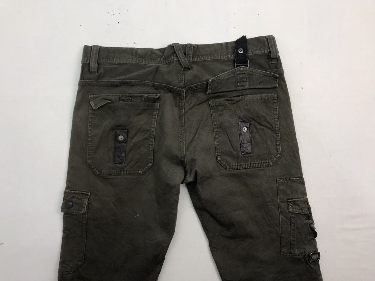 HIDEAWAYS Hideaways Distressed multipocket cargopants Size US 32 / EU 48 - 7 Thumbnail