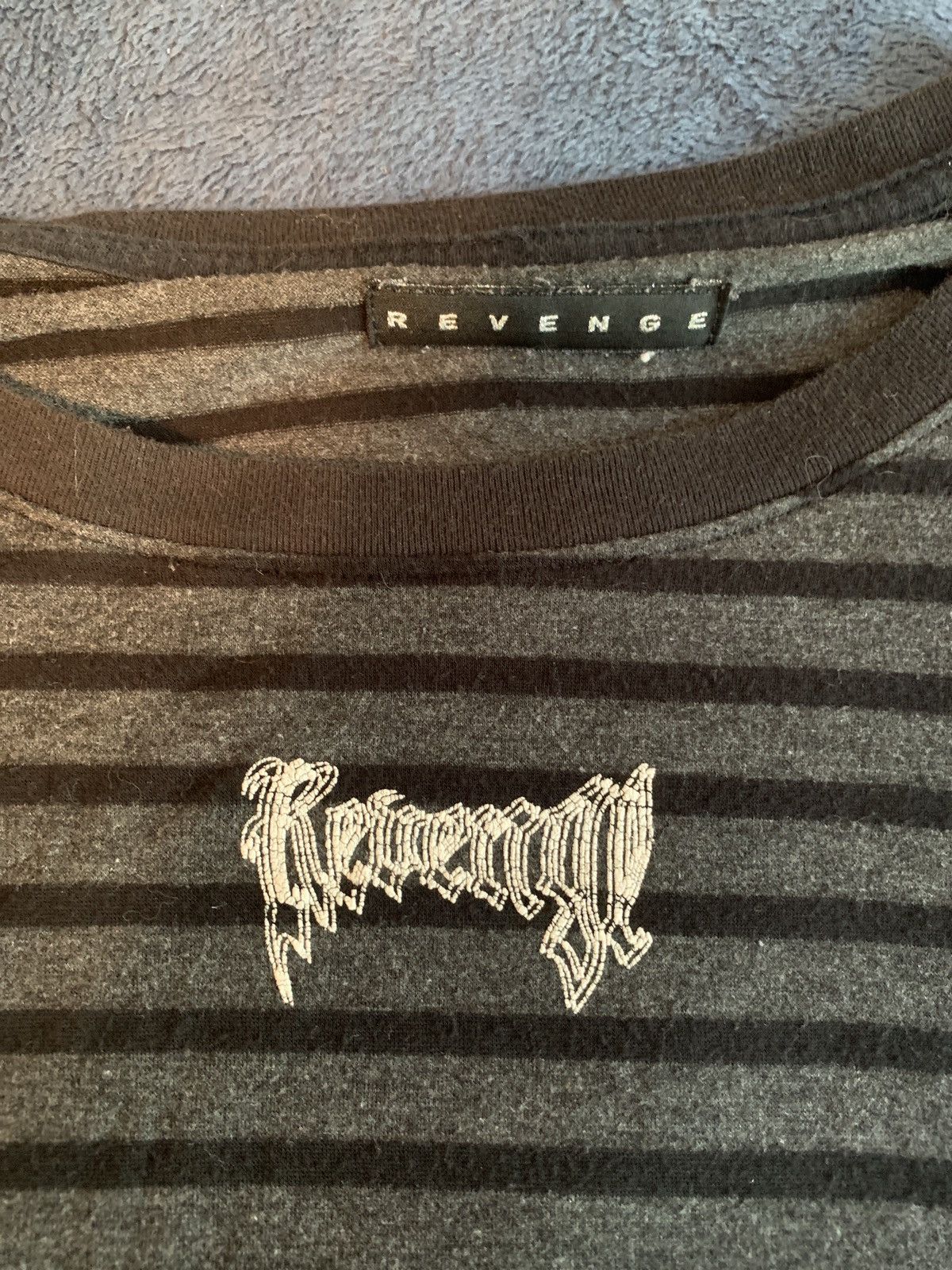 Revenge Revenge motion logo long sleeve Size US L / EU 52-54 / 3 - 2 Thumbnail