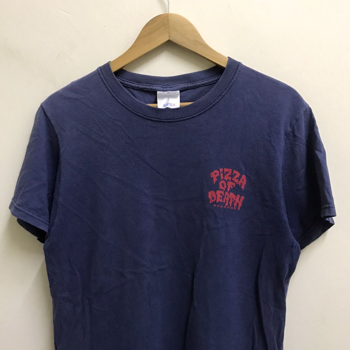 Band Tees SUN FADED💥VINTAGE 90s PIZZA OF DEAD RECORD TSHIRT Size US S / EU 44-46 / 1 - 4 Thumbnail