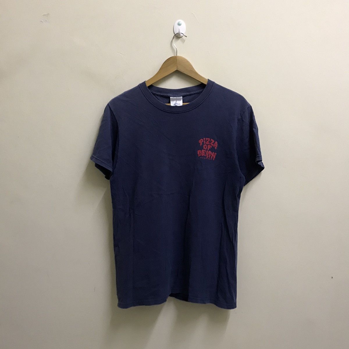 Band Tees SUN FADED💥VINTAGE 90s PIZZA OF DEAD RECORD TSHIRT Size US S / EU 44-46 / 1 - 8 Thumbnail