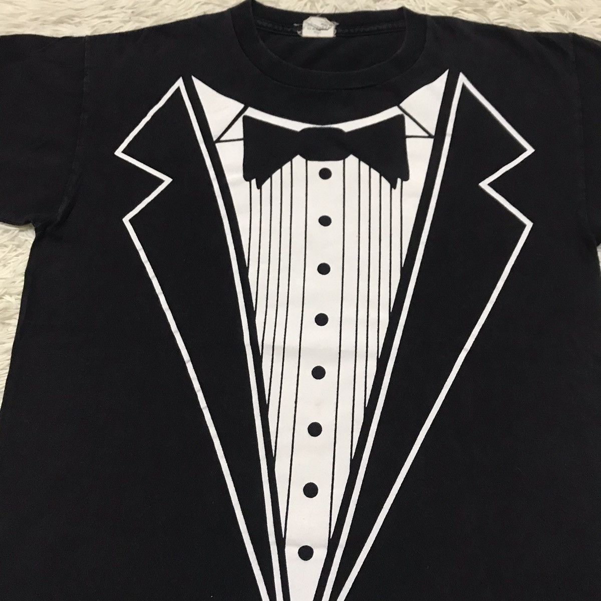Japanese Brand VINTAGE TUXEDO TSHIRT Size US S / EU 44-46 / 1 - 8 Thumbnail