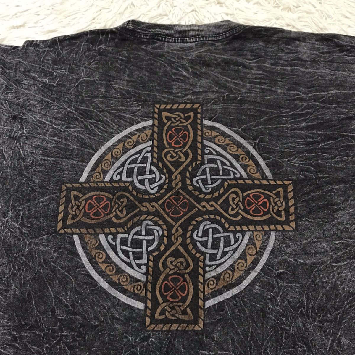Vintage VINTAGE PLANET EIRTH BIGLOGO TSHIRT Size US L / EU 52-54 / 3 - 12 Thumbnail