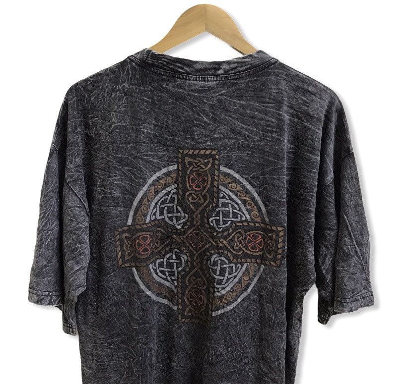 Vintage VINTAGE PLANET EIRTH BIGLOGO TSHIRT Size US L / EU 52-54 / 3 - 2 Thumbnail