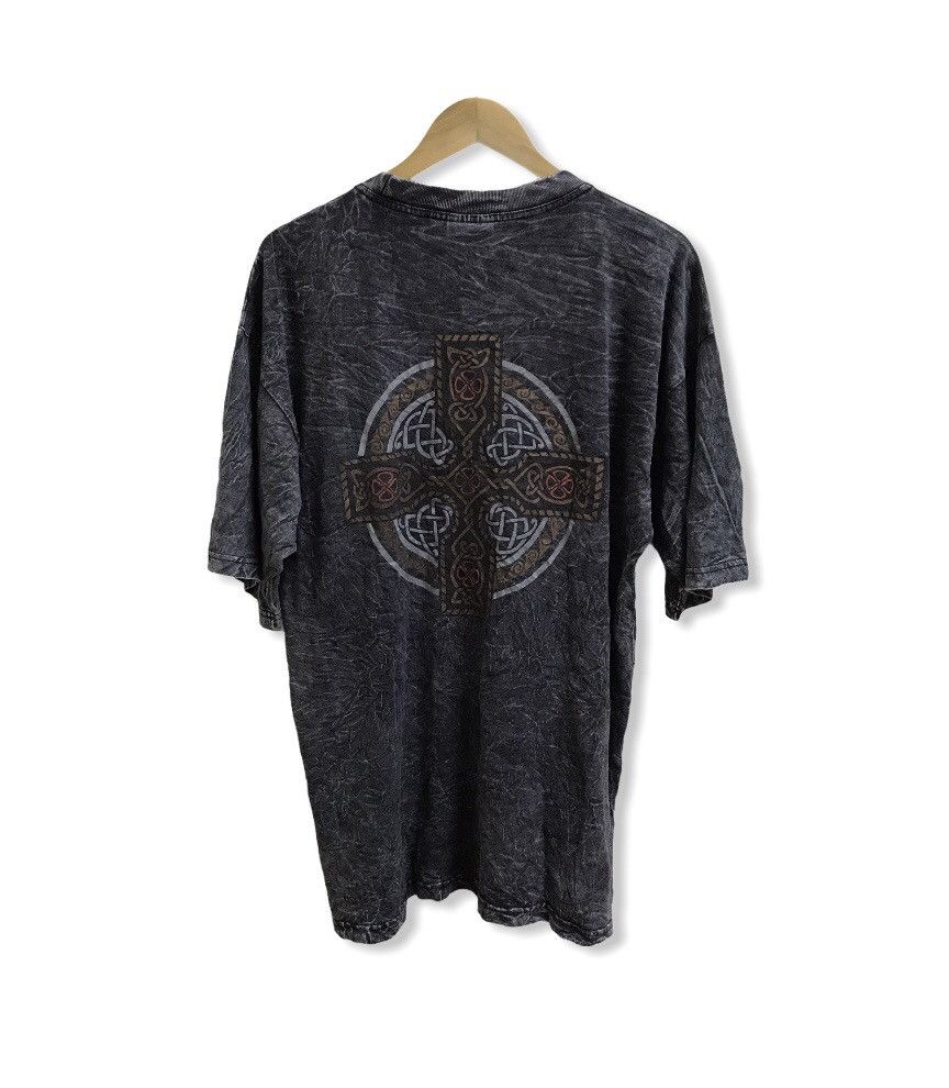Vintage VINTAGE PLANET EIRTH BIGLOGO TSHIRT Size US L / EU 52-54 / 3 - 1 Thumbnail
