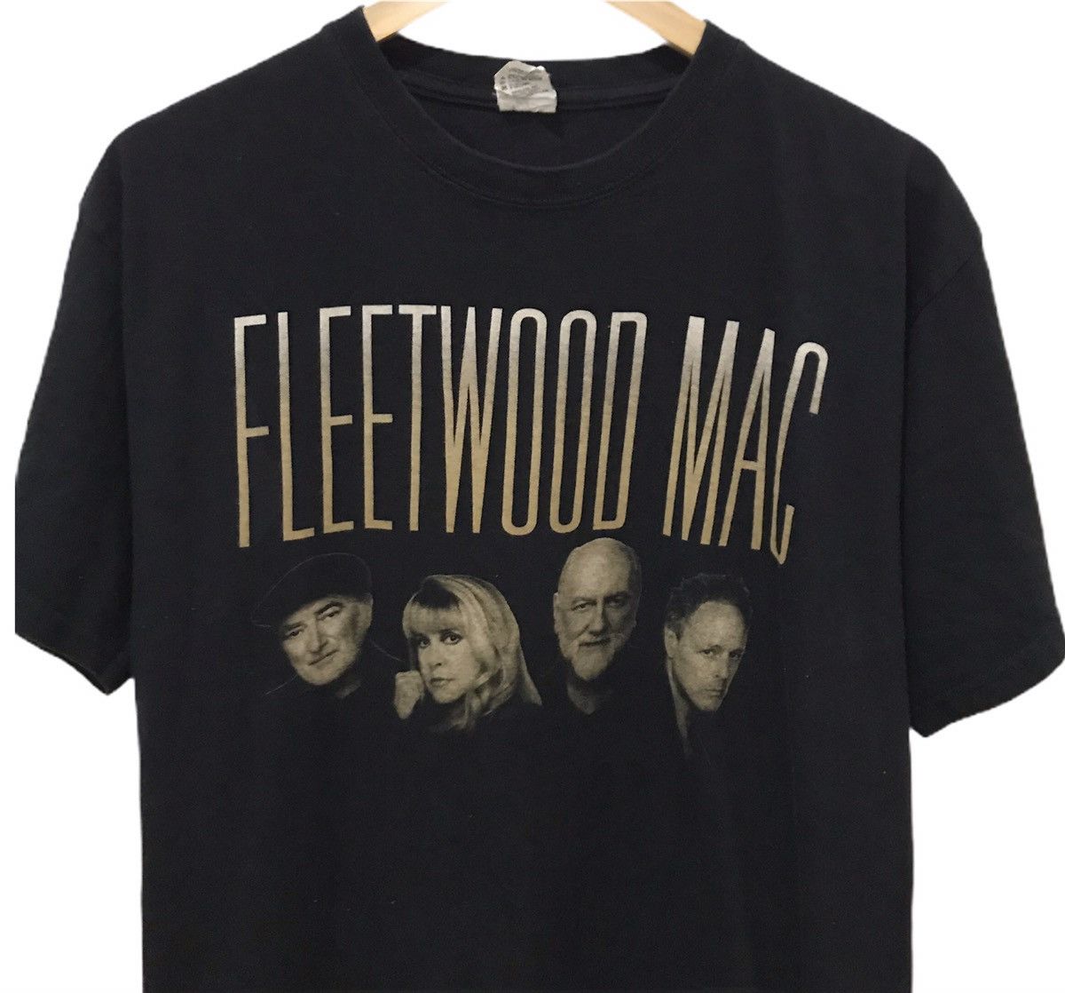 Band Tees FLEETWOD MAC band tshirt Live 2013 Size US L / EU 52-54 / 3 - 3 Thumbnail