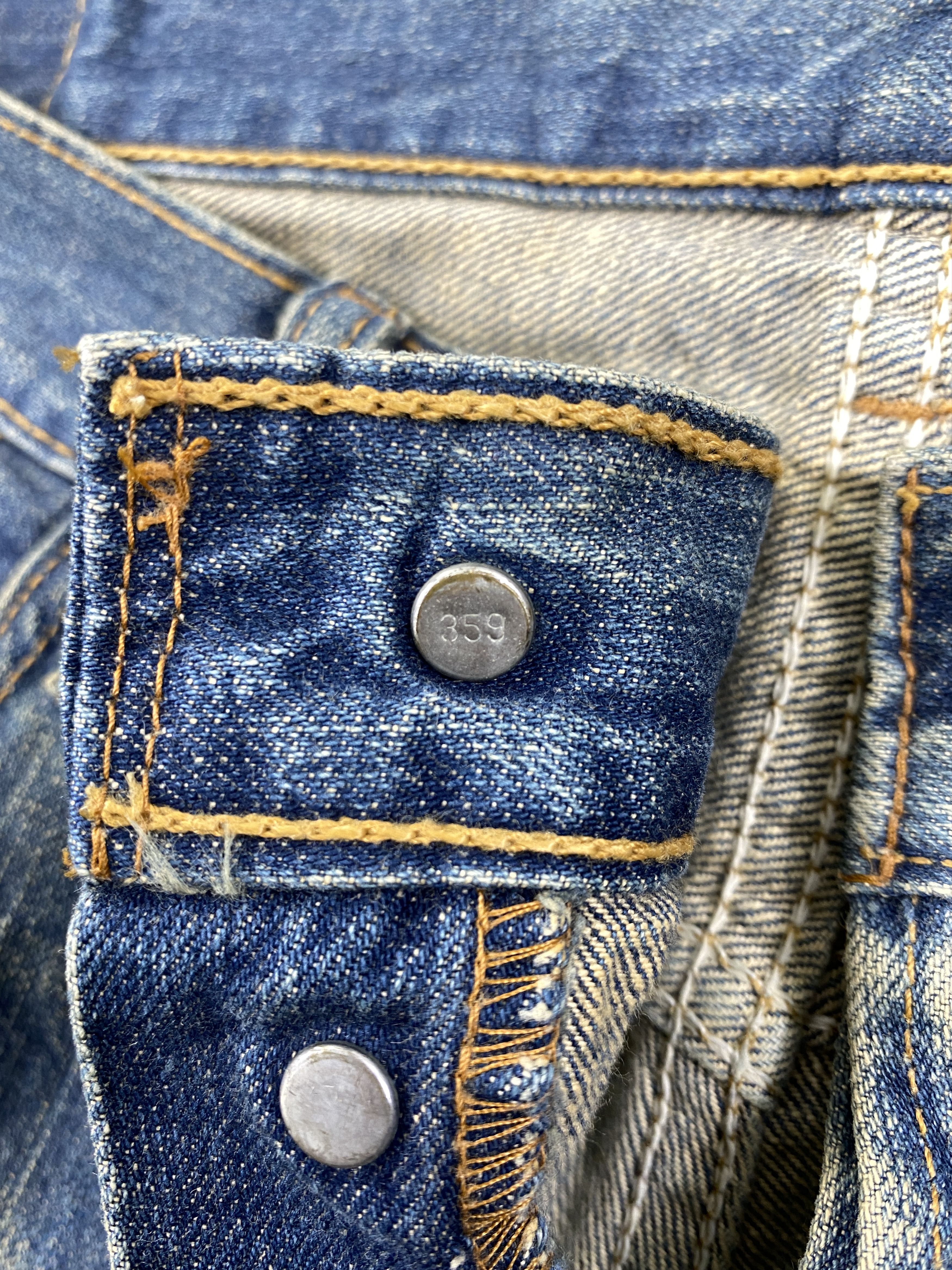 Levi's Rusty Used Blue Vintage Levi's 501 35x29.5 Denim -JN1577 Size US 35 - 7 Thumbnail