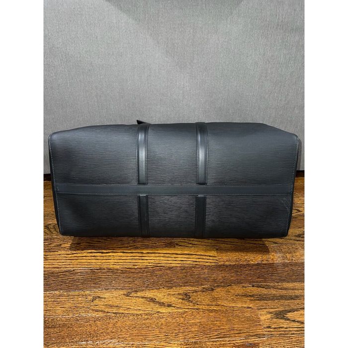 Louis Vuitton x Supreme Black Epi Leather Keepall Bandouliere 55