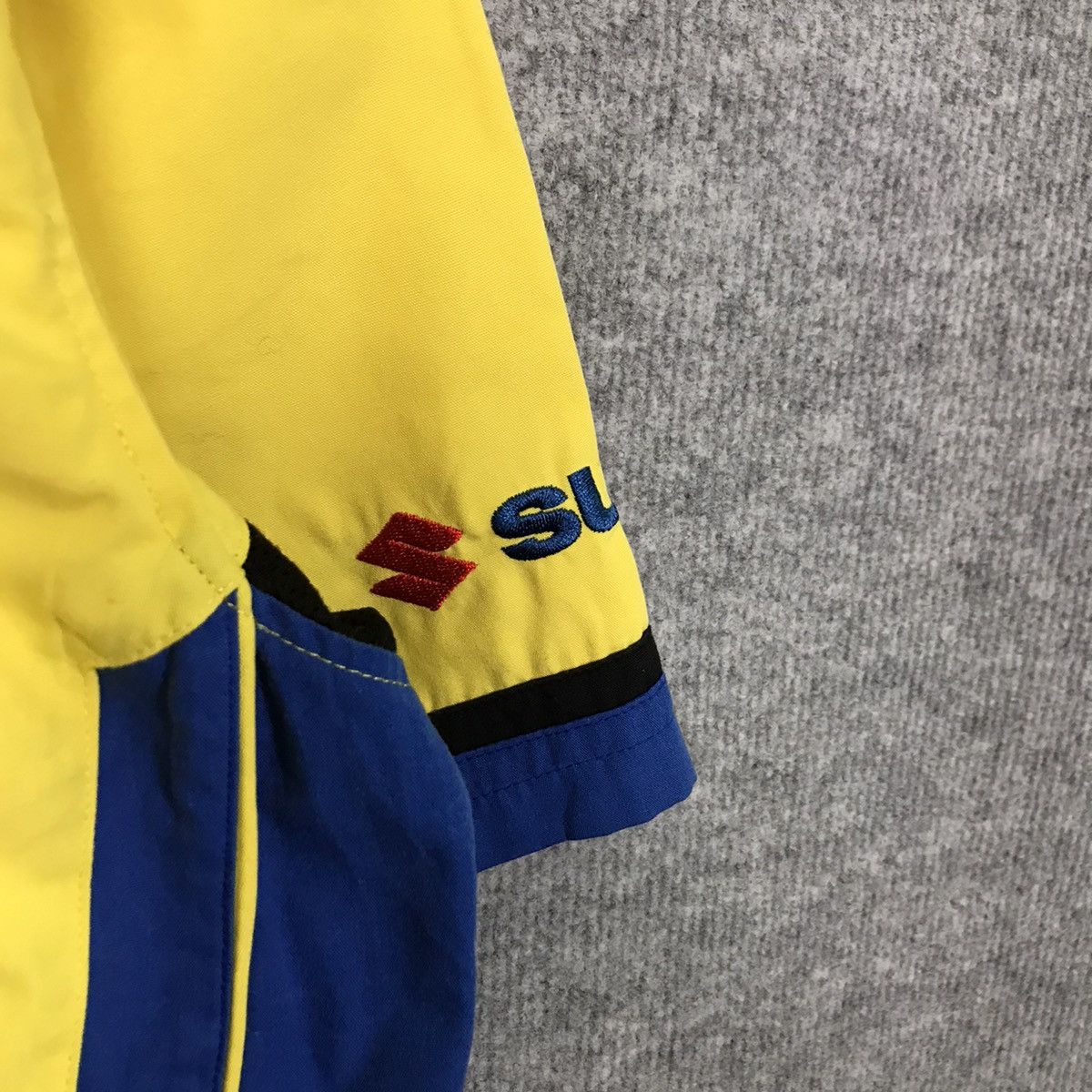 Gear for Sports VINTAGE SUZUKI TEAM SUZUKI JAPANESE BUTTON UP SHIRT Size US XL / EU 56 / 4 - 8 Thumbnail
