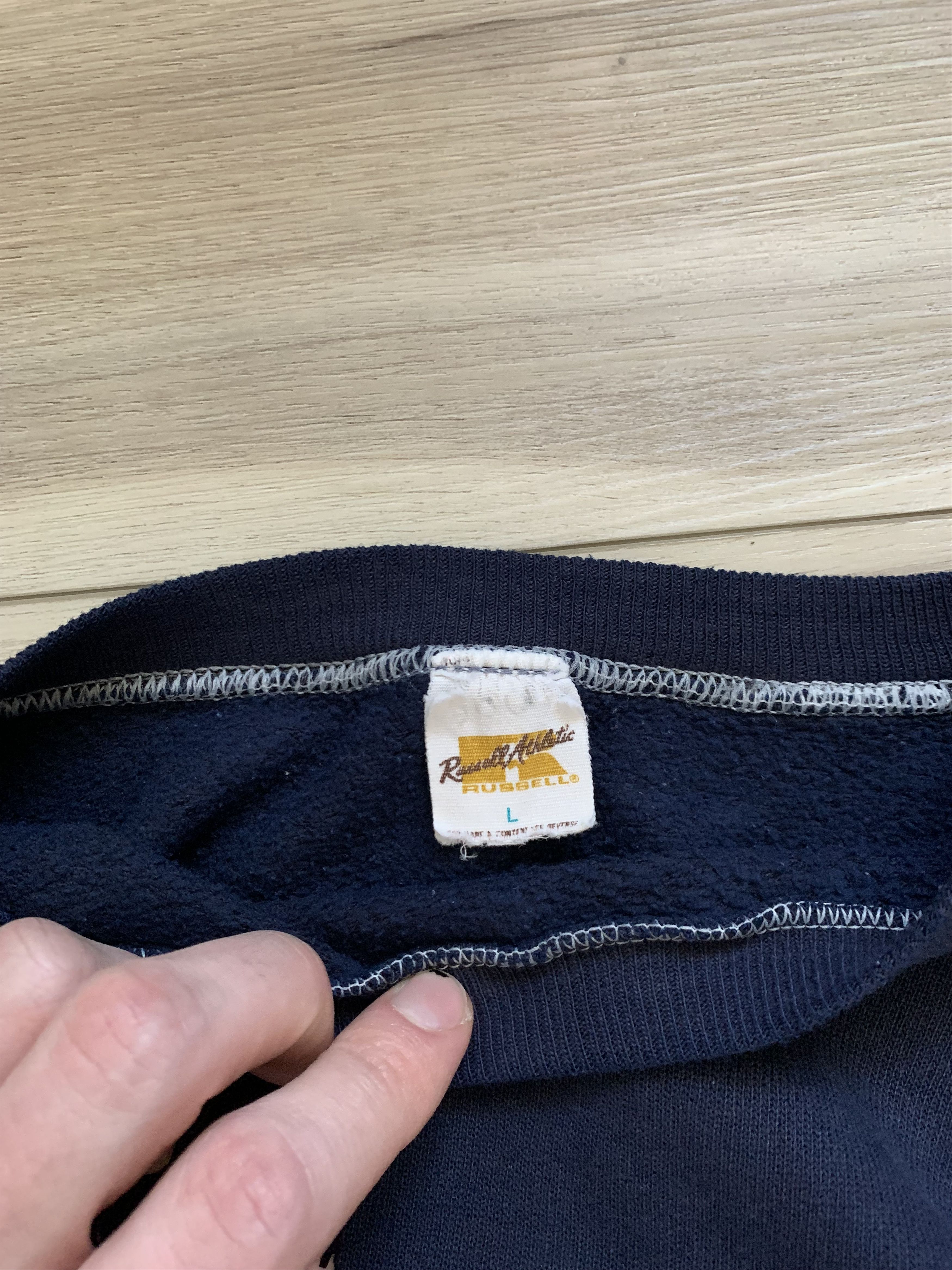 Russell Athletic 1970s RUSSELL ATHLETIC BLANK NAVY SWEATSHIRT / MADE IN USA Size US L / EU 52-54 / 3 - 2 Thumbnail
