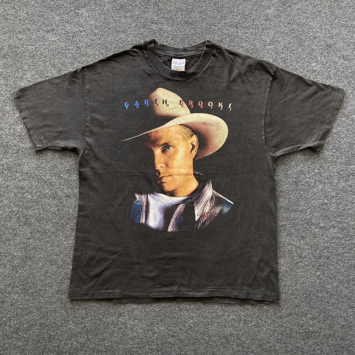 90's Garth Brooks American Singer Tshirt