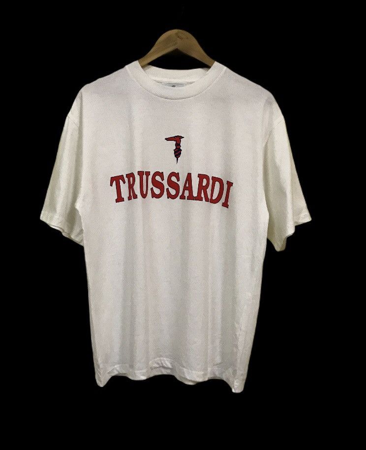 Trussardi Vintage Trussardi Big Logo Designer Tshirt Tee Size US M / EU 48-50 / 2 - 1 Thumbnail