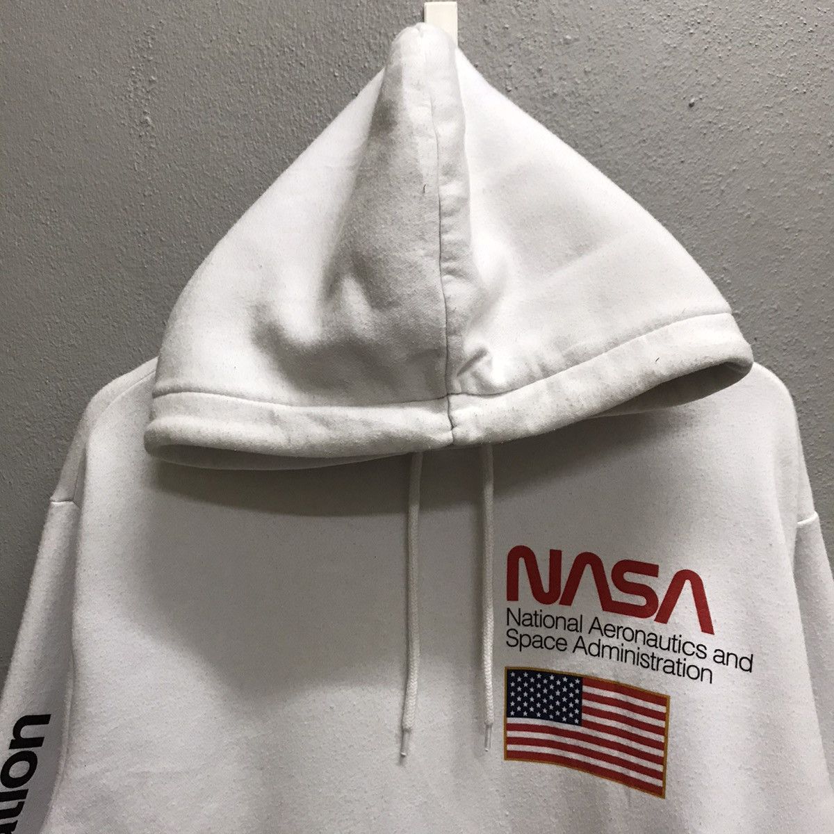 Divided NASA United State H&M Pullover Hoodie Size US L / EU 52-54 / 3 - 4 Thumbnail