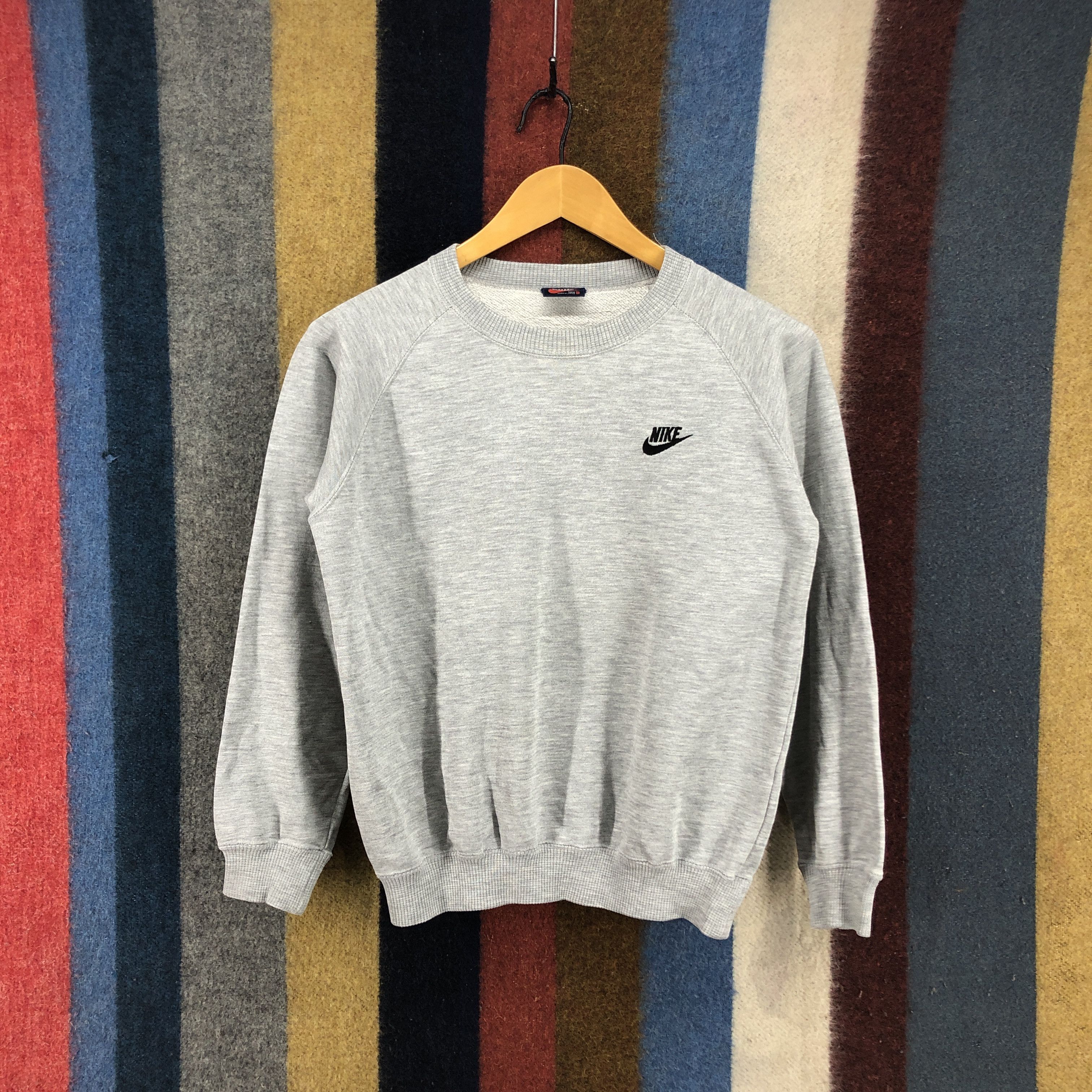 Nike 90s Vintage NIKE Made In Japan Women Sweatshirt #0613/Z Size S / US 4 / IT 40 - 1 Thumbnail