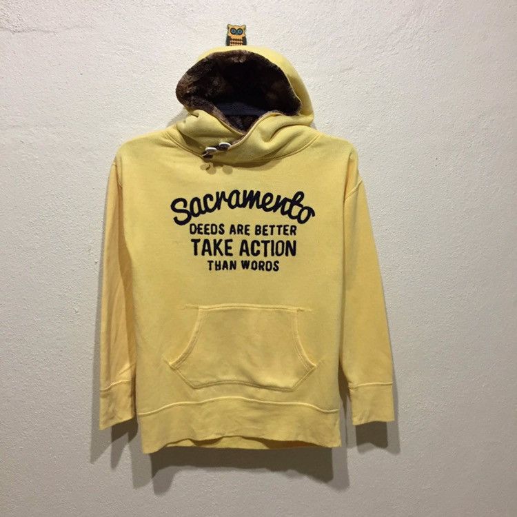 Vintage UNDERWRAPS VINTAGE Hoodie size M Size US M / EU 48-50 / 2 - 1 Thumbnail