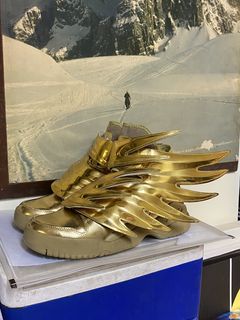 Jeremy Scott Gold Wings | Grailed