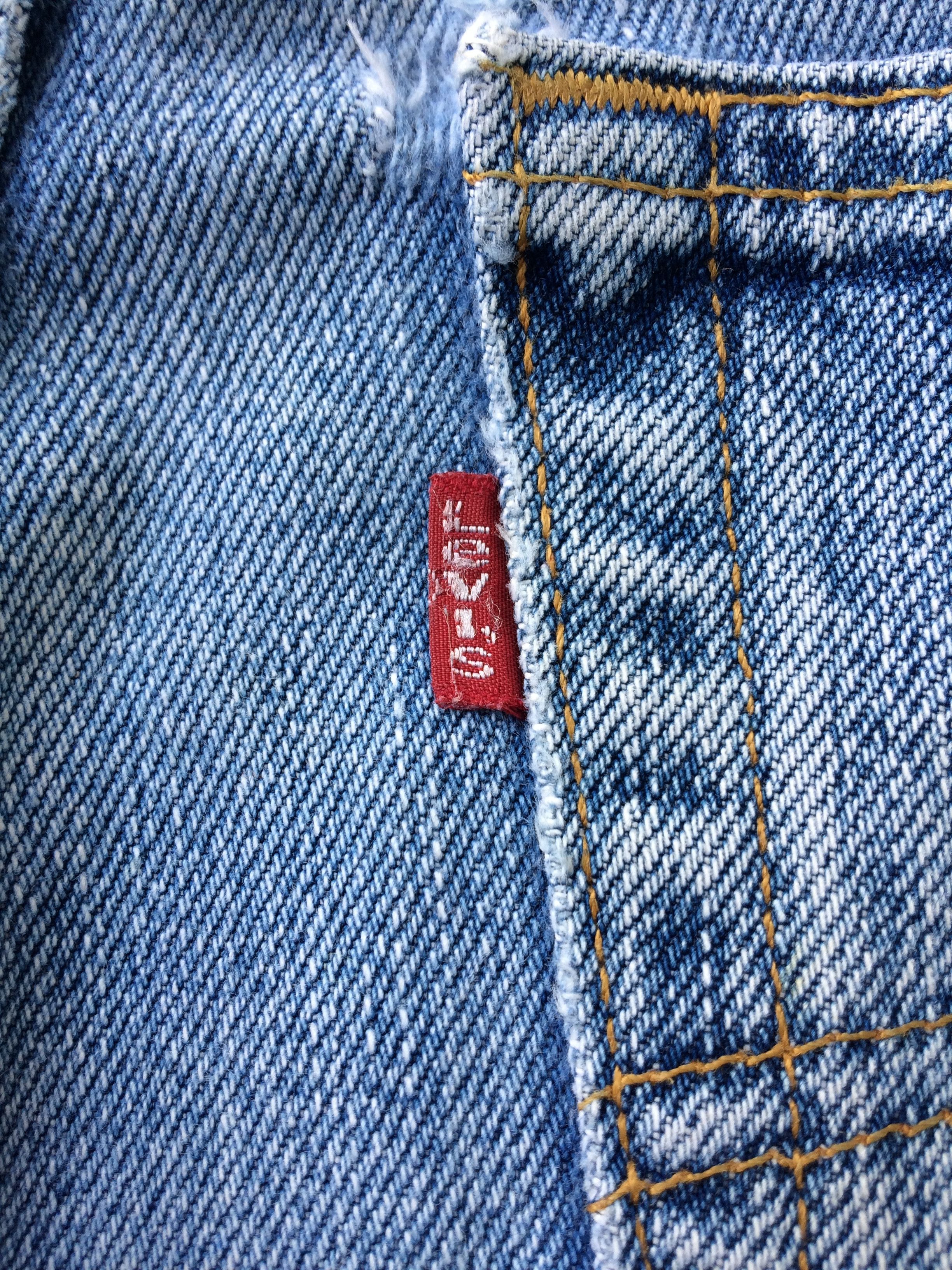Levi's Levis 560 Ripped Jeans #B-345 Size US 37 - 10 Thumbnail