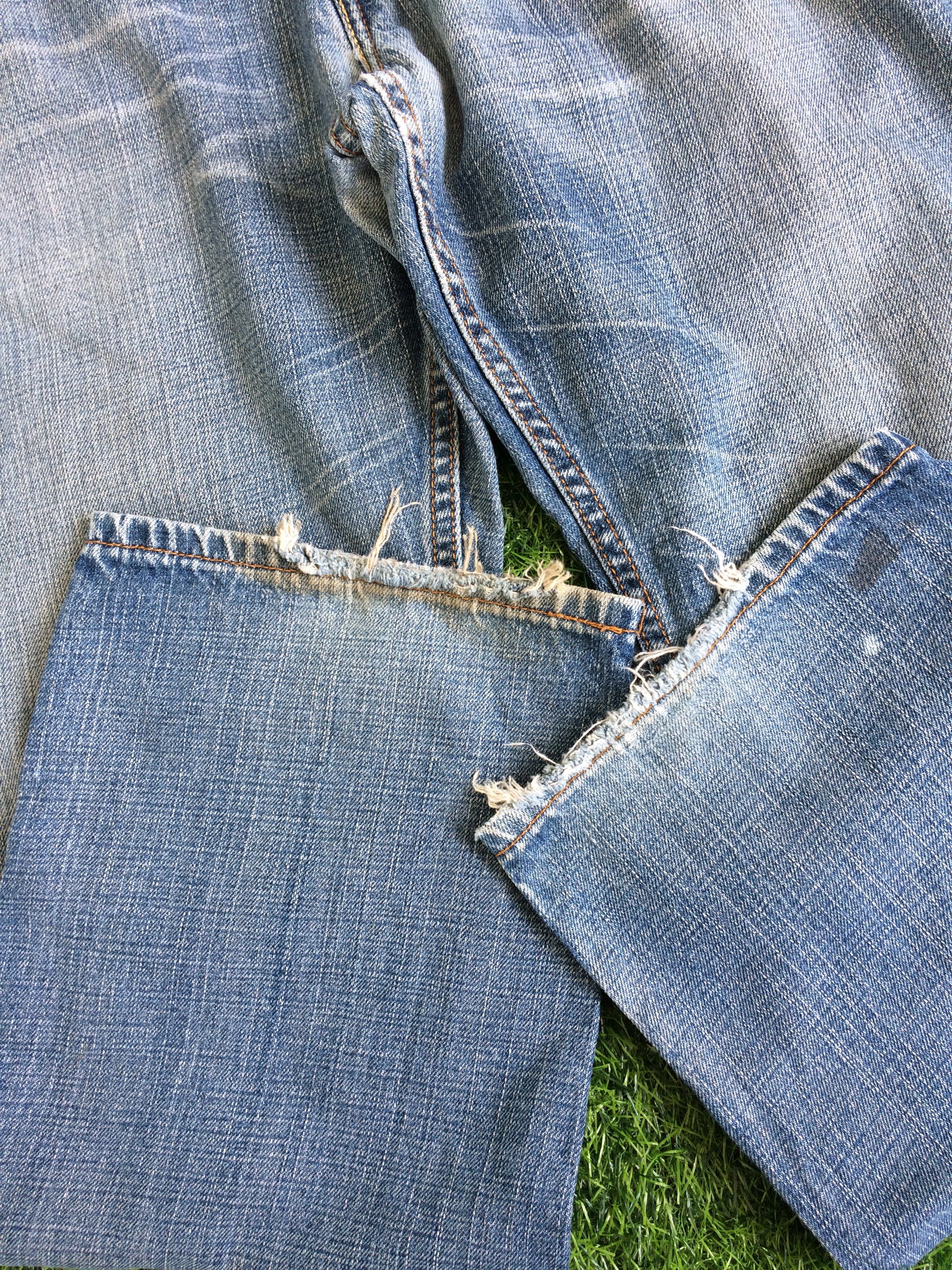 Levi's × Vintage Vintage Distressed Levi's 559 Jeans #B-034 Size US 31 - 5 Thumbnail