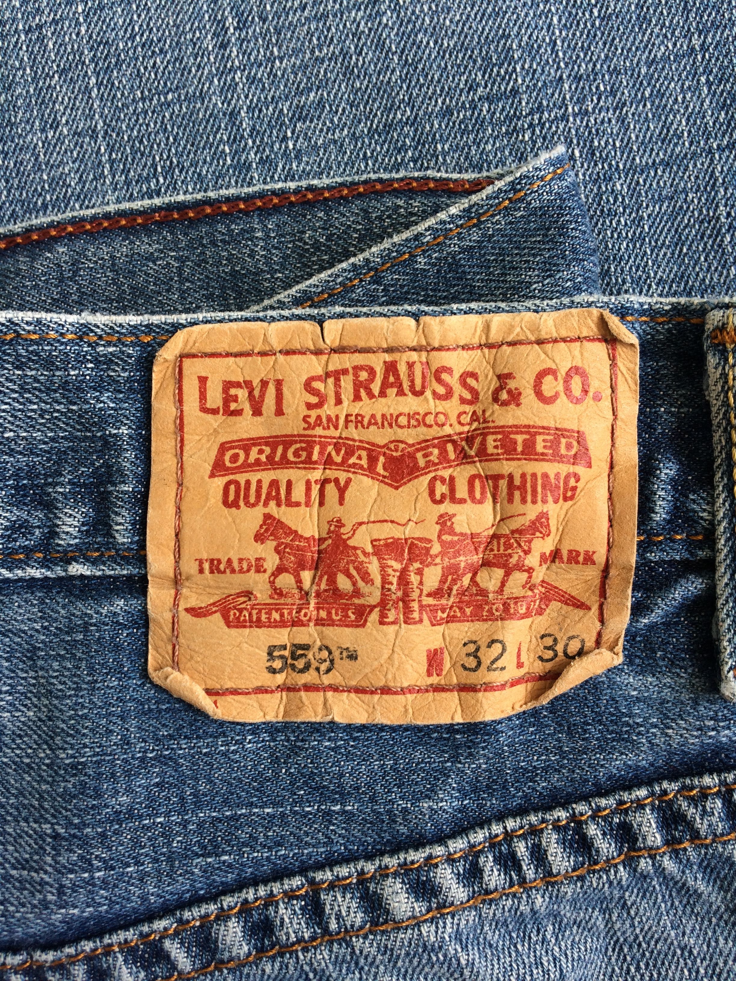 Levi's × Vintage Vintage Distressed Levi's 559 Jeans #B-034 Size US 31 - 7 Thumbnail